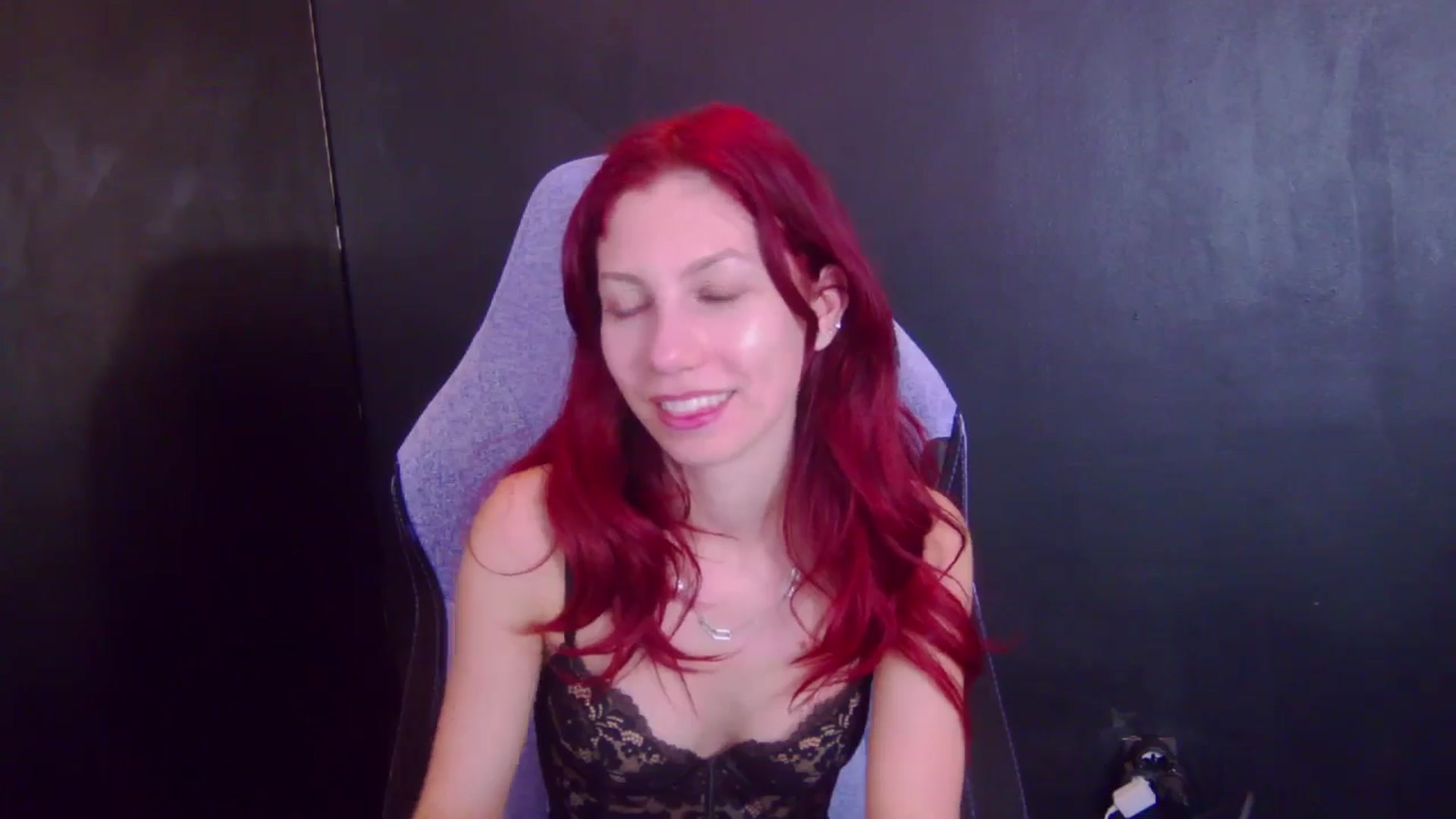 Gallery image thumbnail from Yasemina's myfreecams stream on, 04/07/2026, 03:09 image 20 of 20