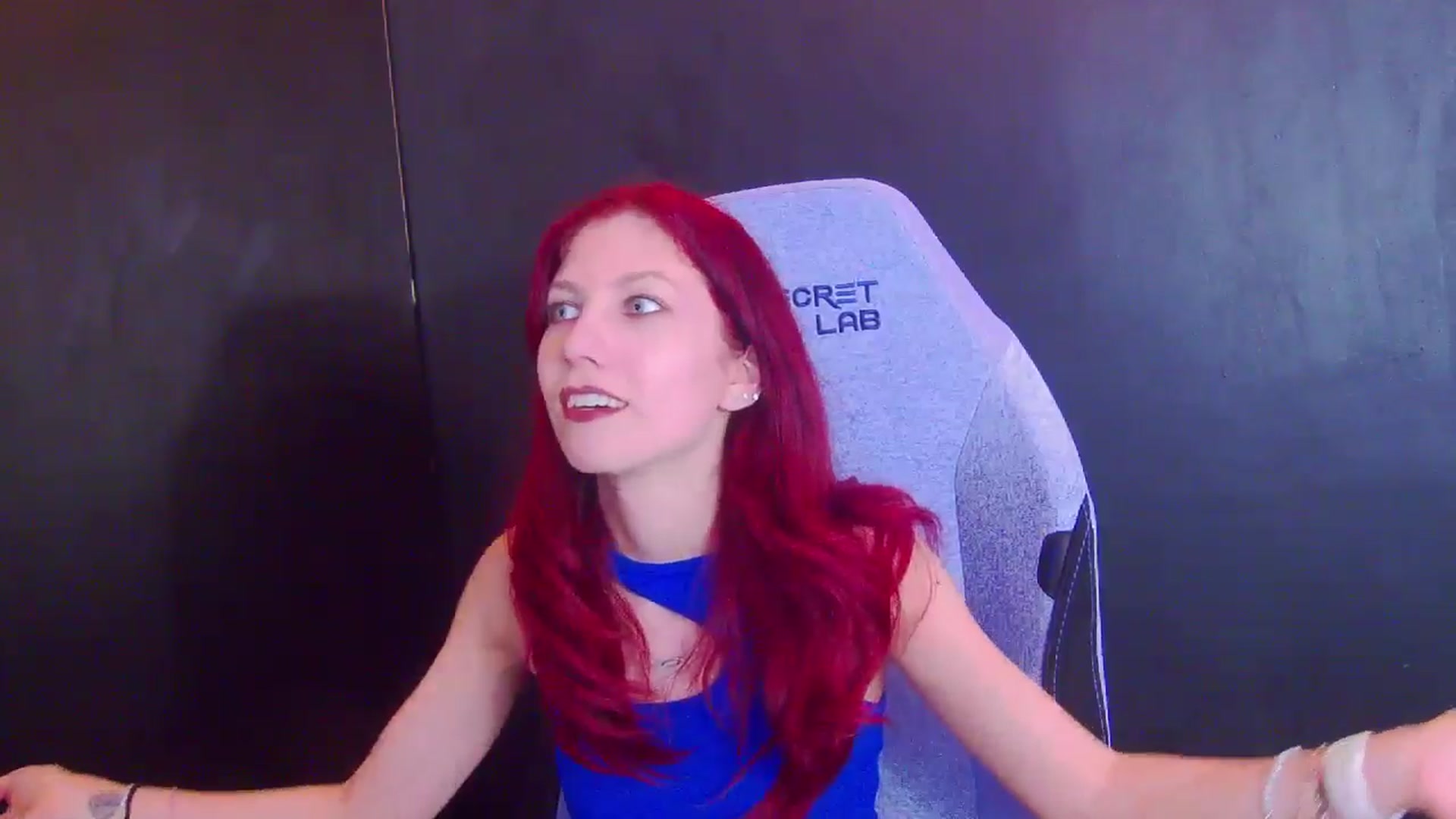 Gallery image thumbnail from Yasemina's myfreecams stream on, 04/08/2026, 21:42 image 4 of 20