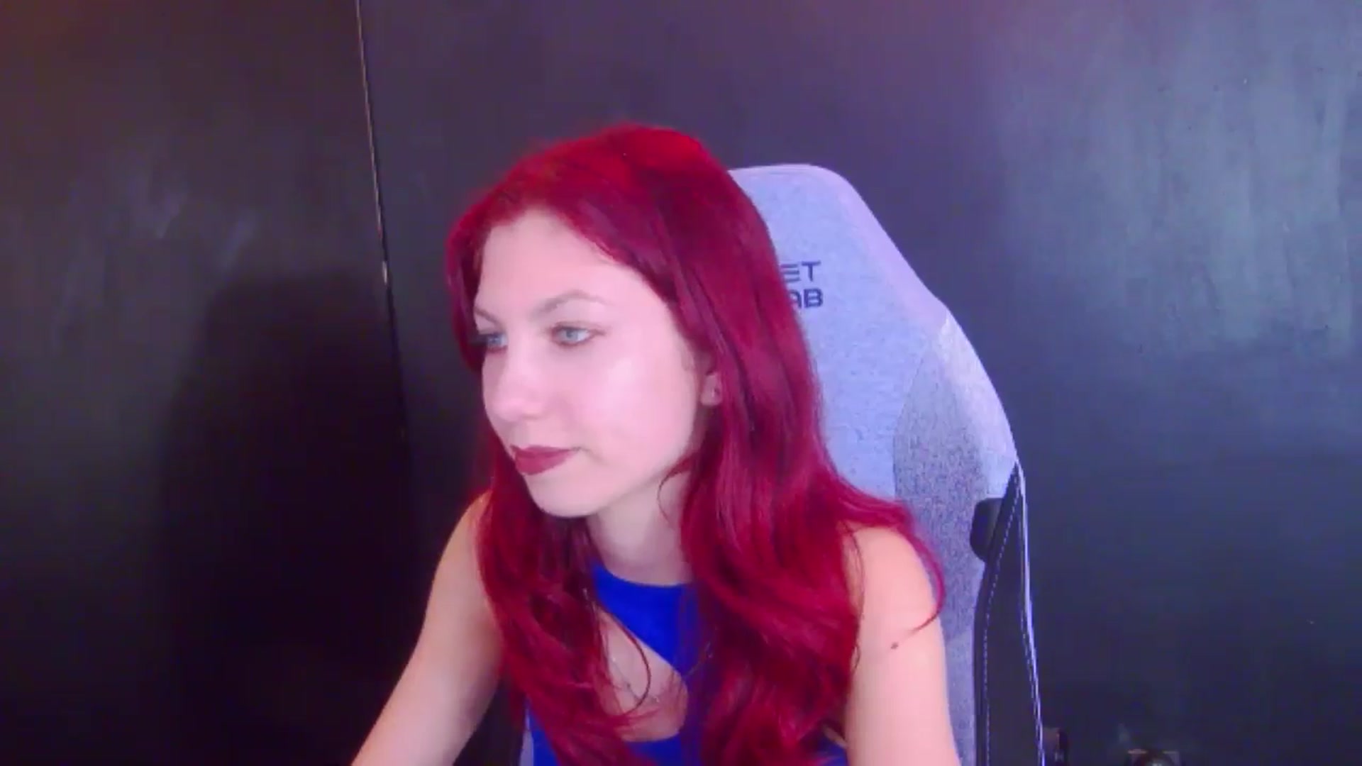 Gallery image thumbnail from Yasemina's myfreecams stream on, 04/08/2026, 21:42 image 13 of 20