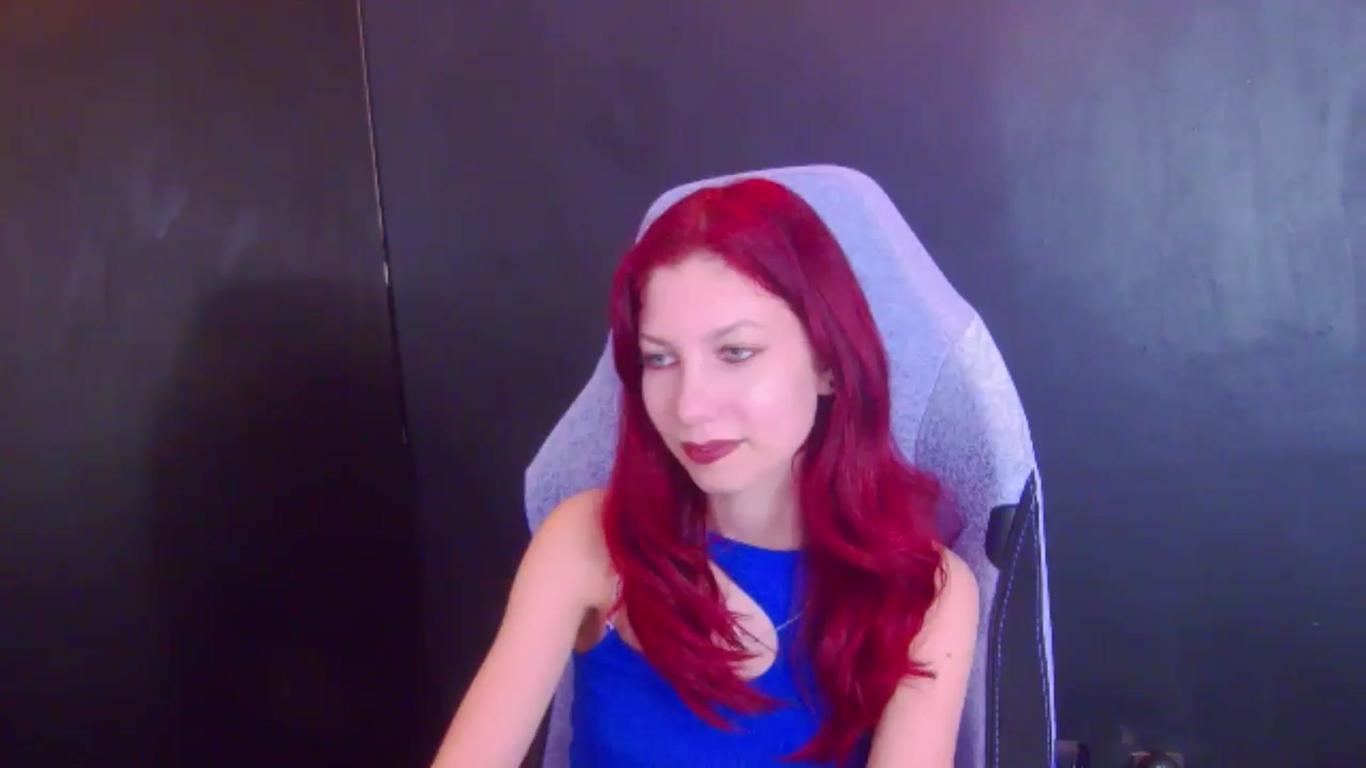 Gallery image thumbnail from Yasemina's myfreecams stream on, 04/08/2026, 21:42 image 19 of 20