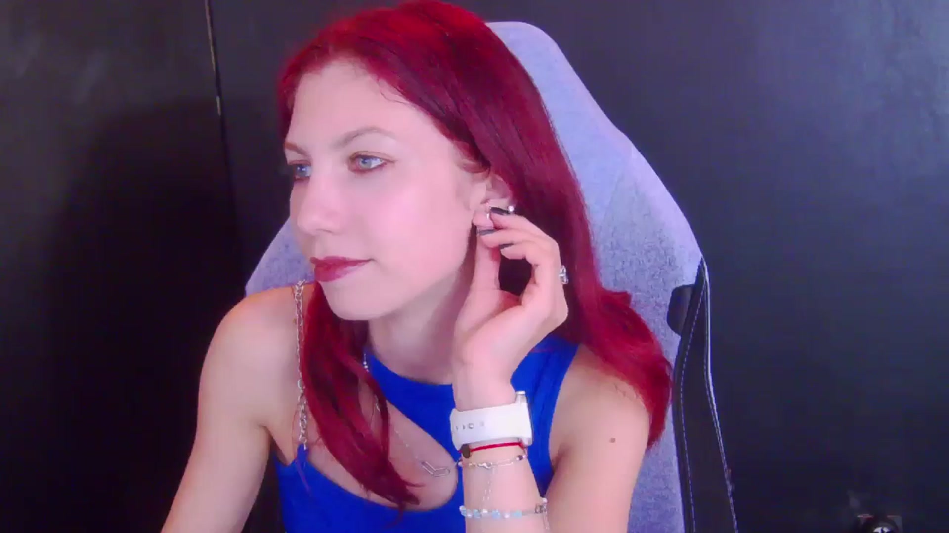 Gallery image thumbnail from Yasemina's myfreecams stream on, 04/09/2026, 24:04 image 9 of 20