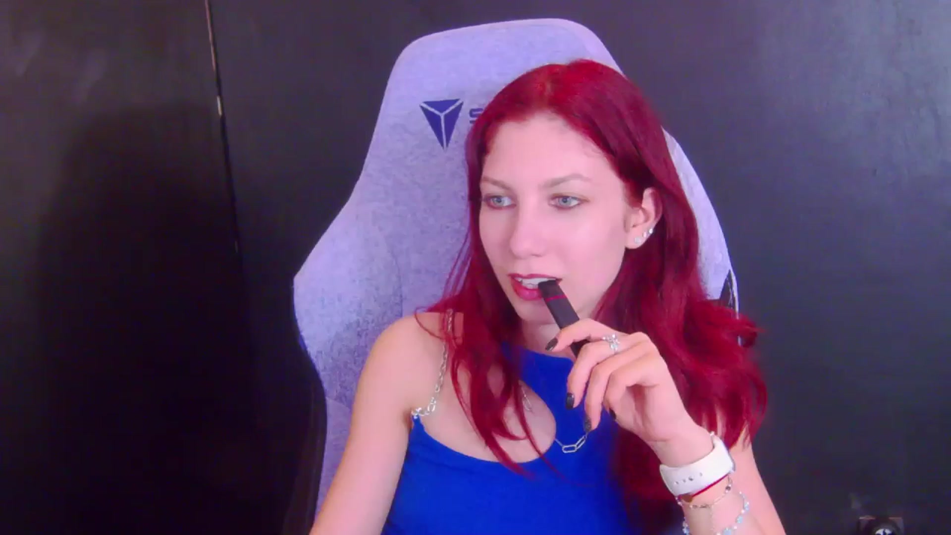 Gallery image thumbnail from Yasemina's myfreecams stream on, 04/09/2026, 24:53 image 12 of 20