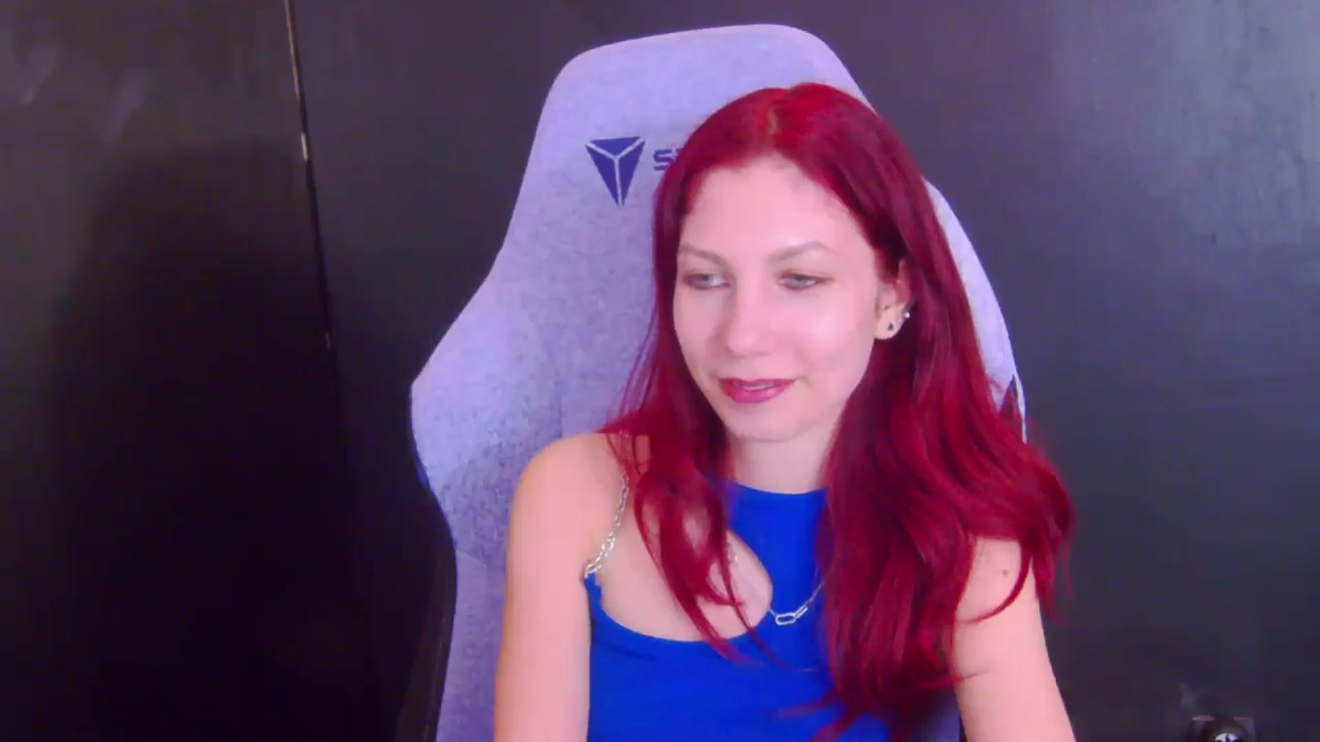 Gallery image thumbnail from Yasemina's myfreecams stream on, 04/09/2026, 24:53 image 15 of 20