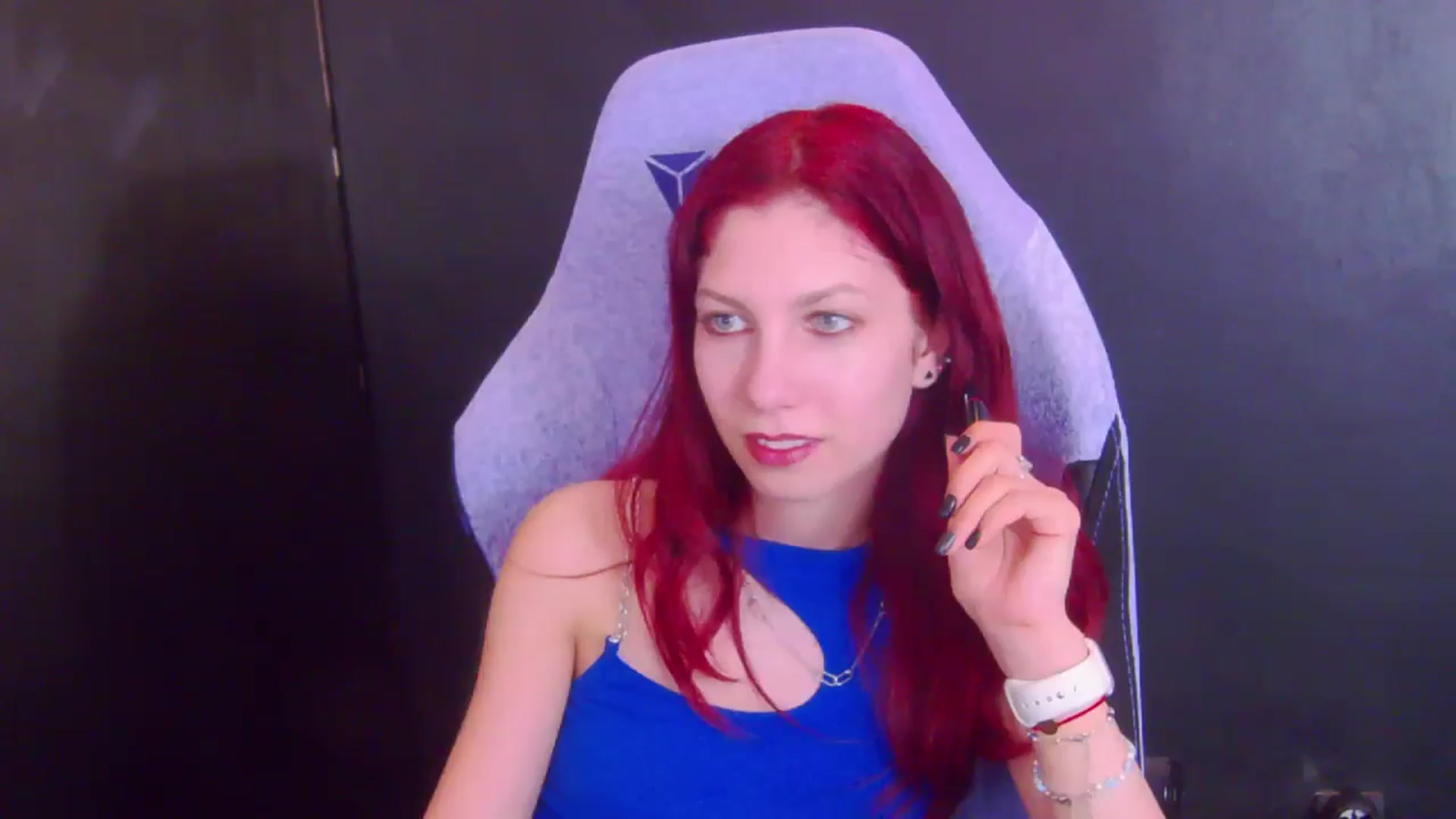 Gallery image thumbnail from Yasemina's myfreecams stream on, 04/09/2026, 24:53 image 18 of 20