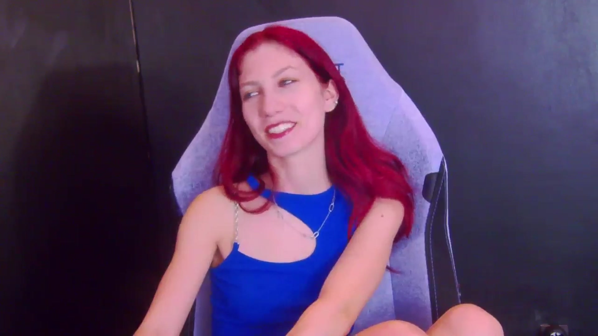 Gallery image thumbnail from Yasemina's myfreecams stream on, 04/09/2026, 24:53 image 5 of 20