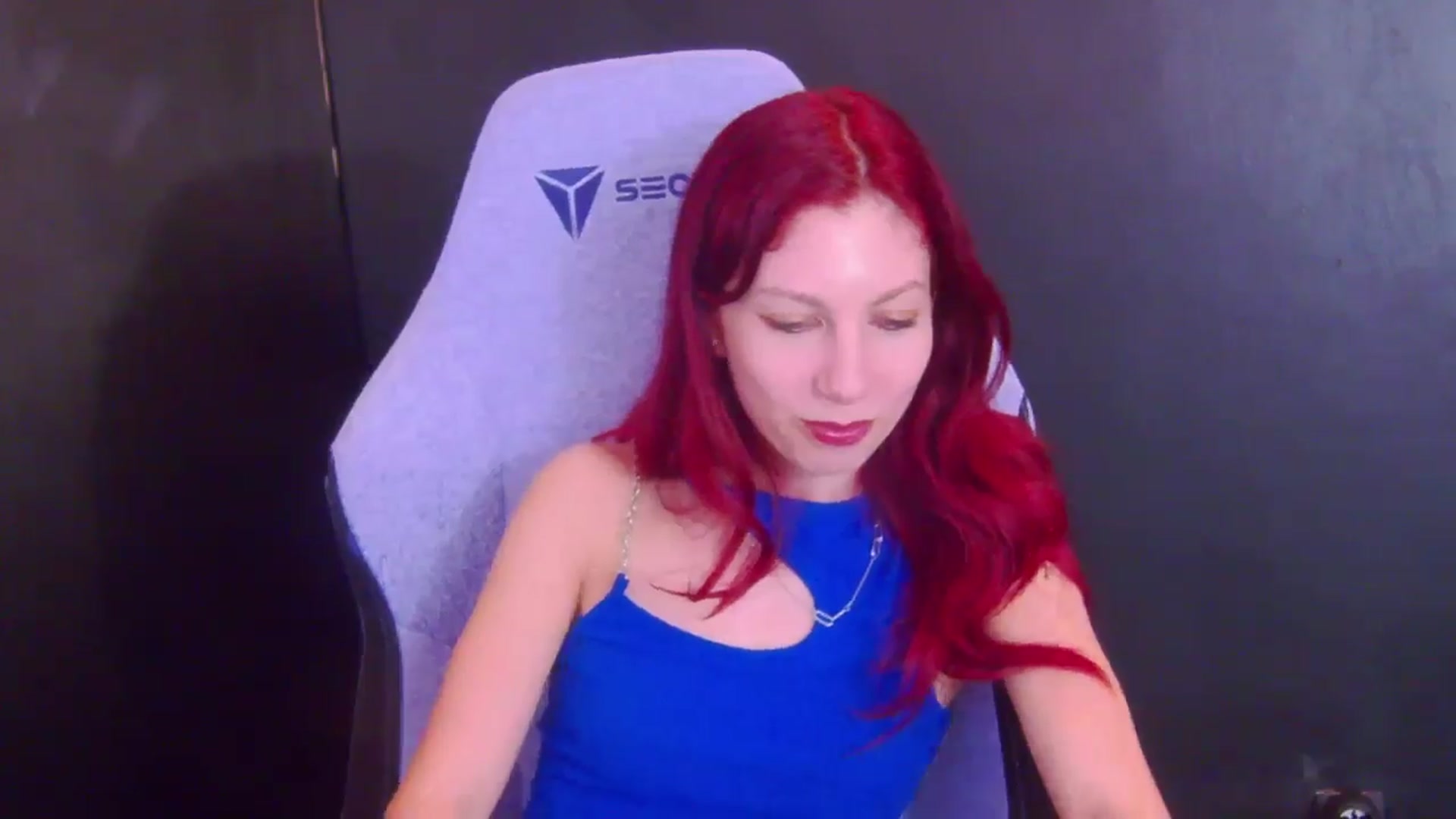 Gallery image thumbnail from Yasemina's myfreecams stream on, 04/09/2026, 24:53 image 8 of 20