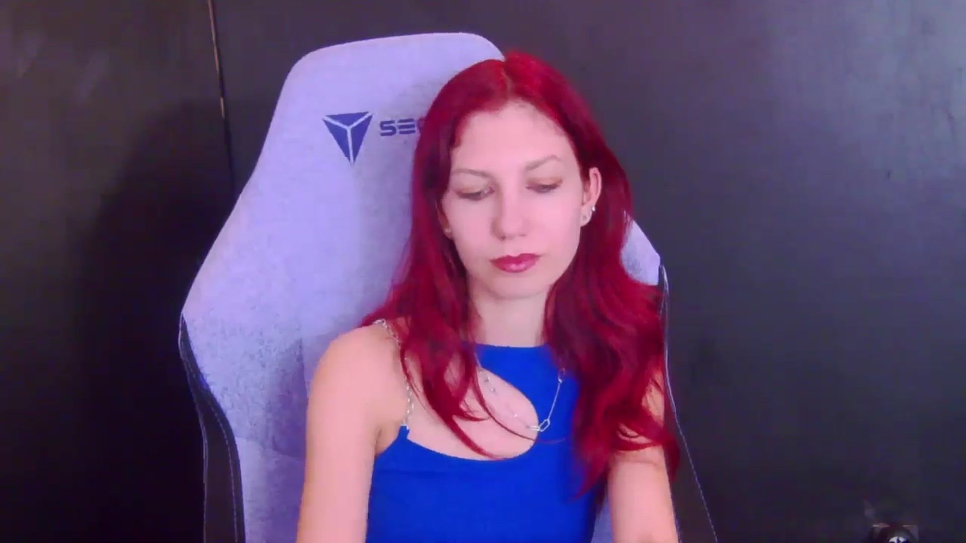 Gallery image thumbnail from Yasemina's myfreecams stream on, 04/09/2026, 24:53 image 9 of 20