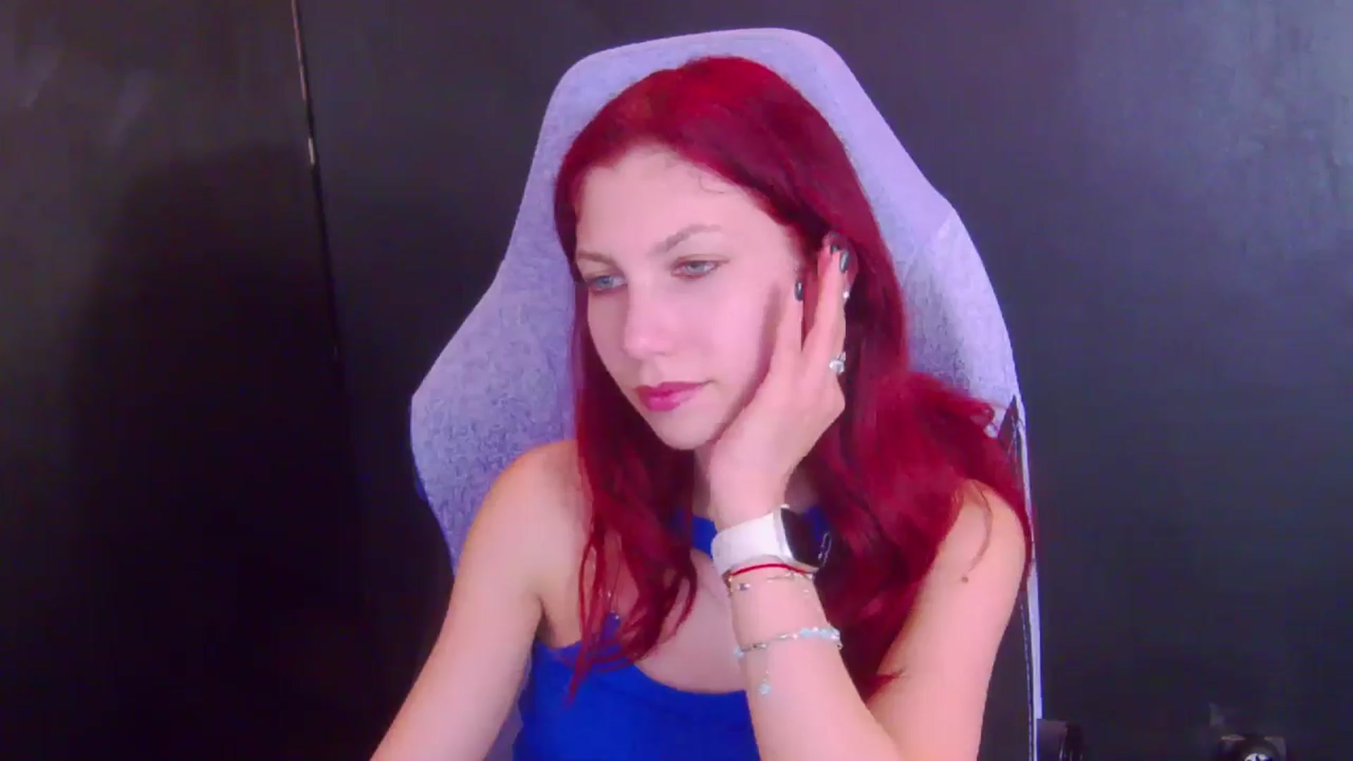 Gallery image thumbnail from Yasemina's myfreecams stream on, 04/09/2026, 03:39 image 8 of 20