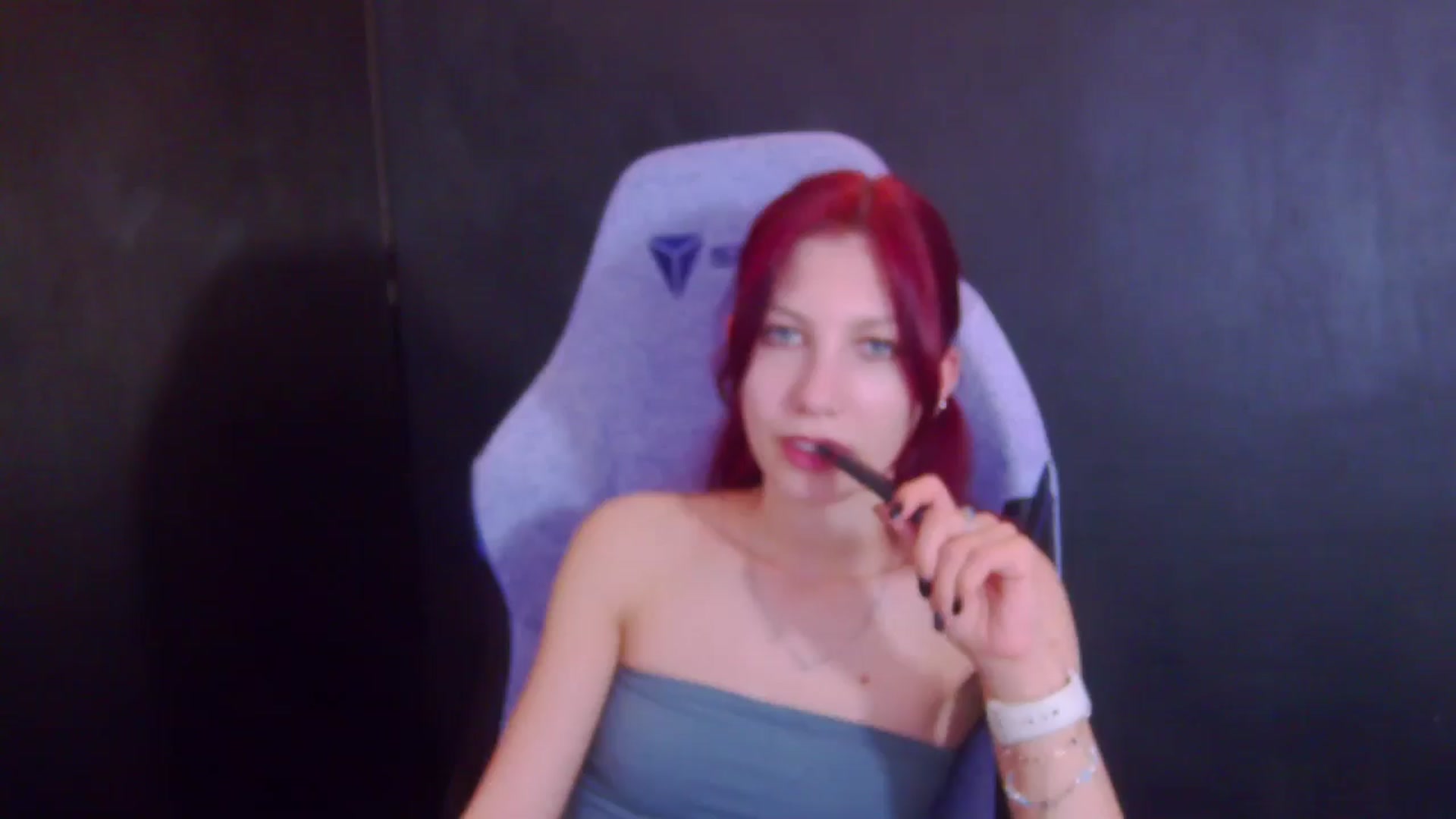 Gallery image thumbnail from Yasemina's myfreecams stream on, 04/15/2026, 02:29 image 4 of 20