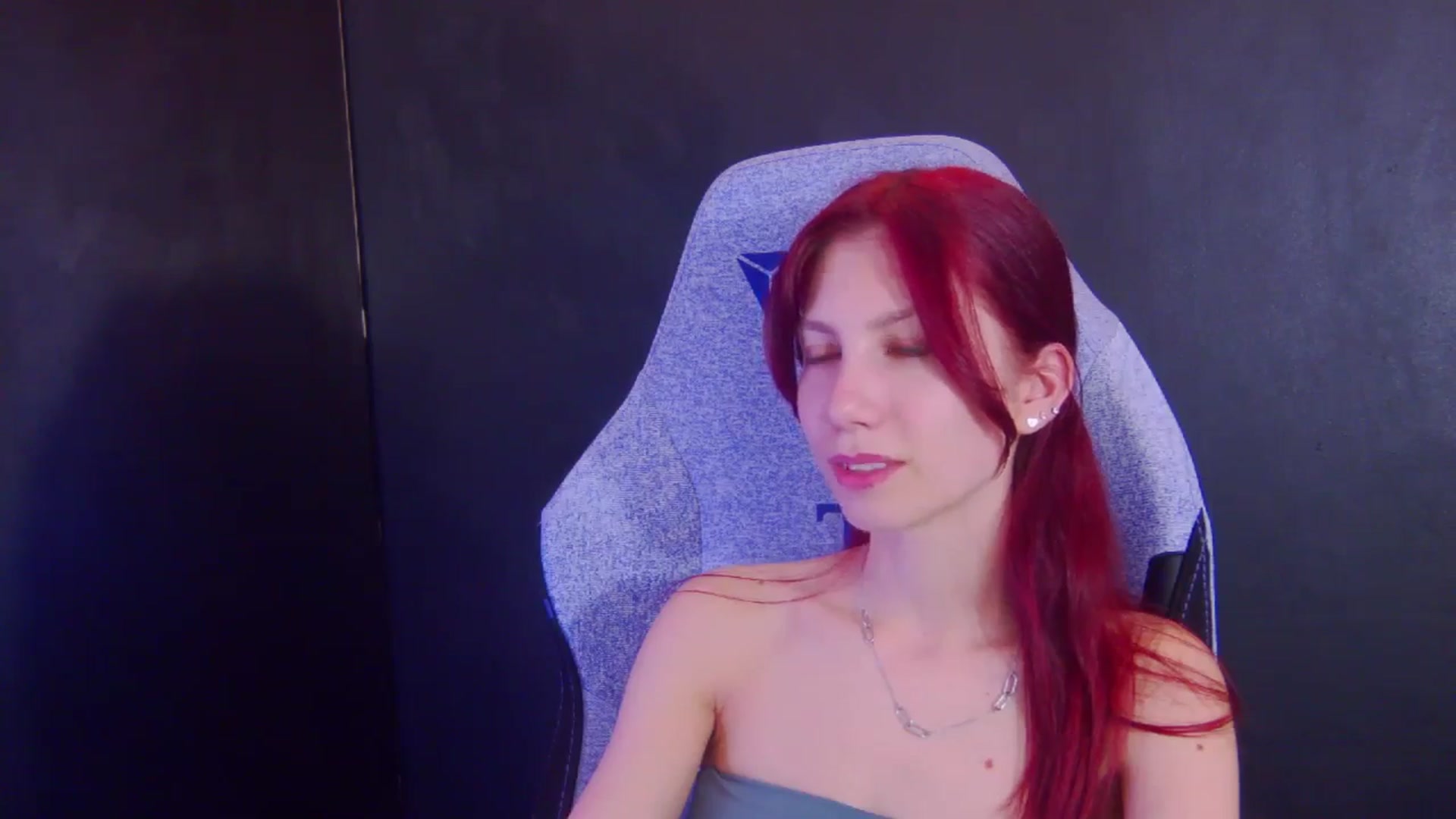 Gallery image thumbnail from Yasemina's myfreecams stream on, 04/15/2026, 04:33 image 13 of 20