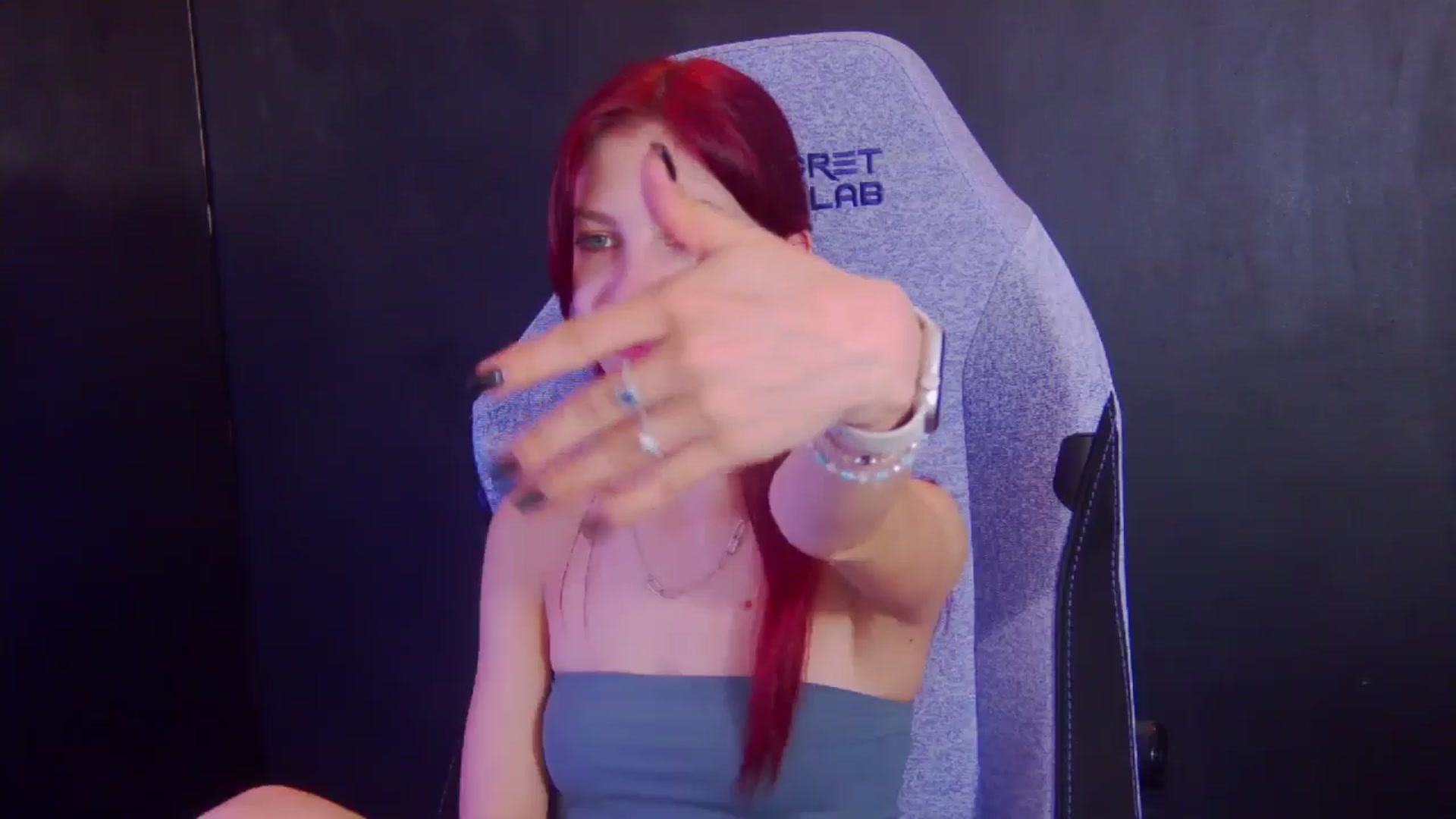 Gallery image thumbnail from Yasemina's myfreecams stream on, 04/15/2026, 04:33 image 17 of 20