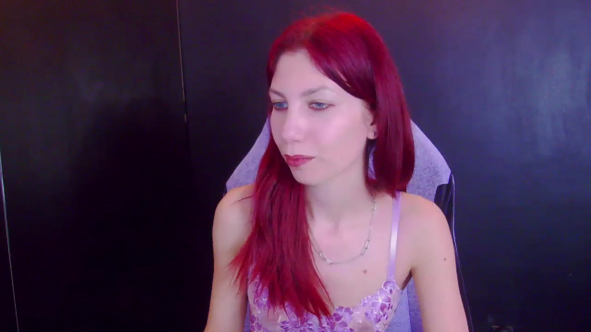 Gallery image thumbnail from Yasemina's myfreecams stream on, 04/15/2026, 22:54 image 6 of 20