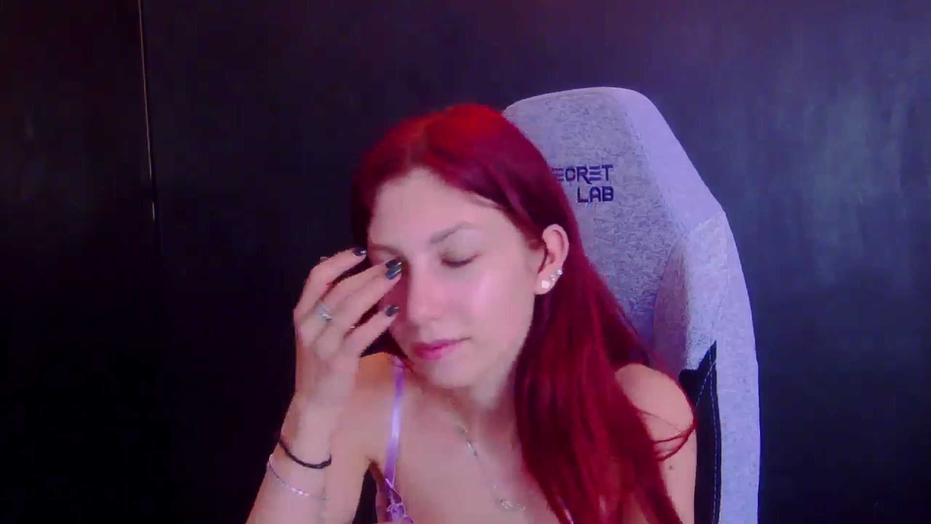 Gallery image thumbnail from Yasemina's myfreecams stream on, 04/16/2026, 03:52 image 14 of 20