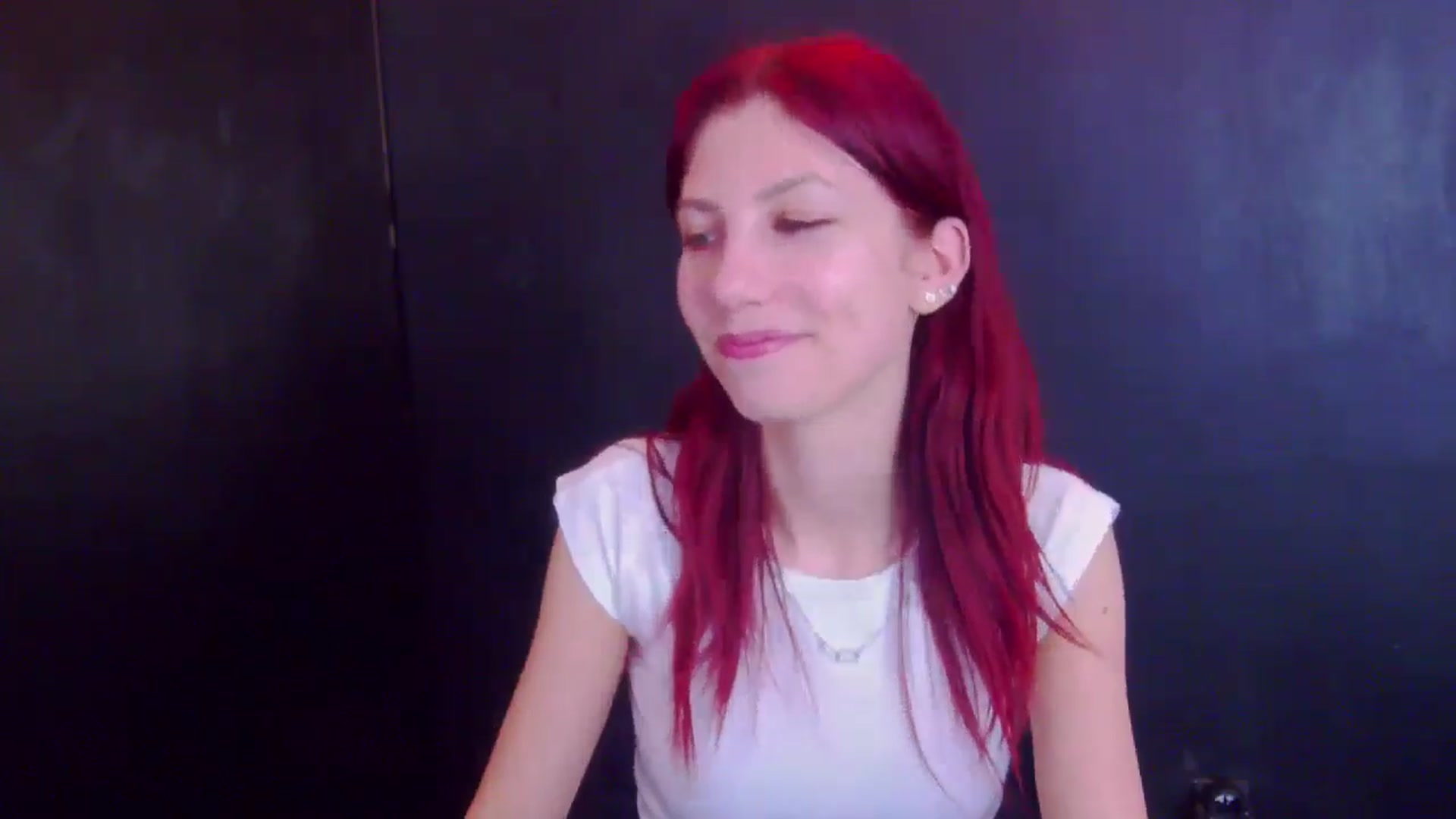 Gallery image thumbnail from Yasemina's myfreecams stream on, 04/16/2026, 05:21 image 18 of 20