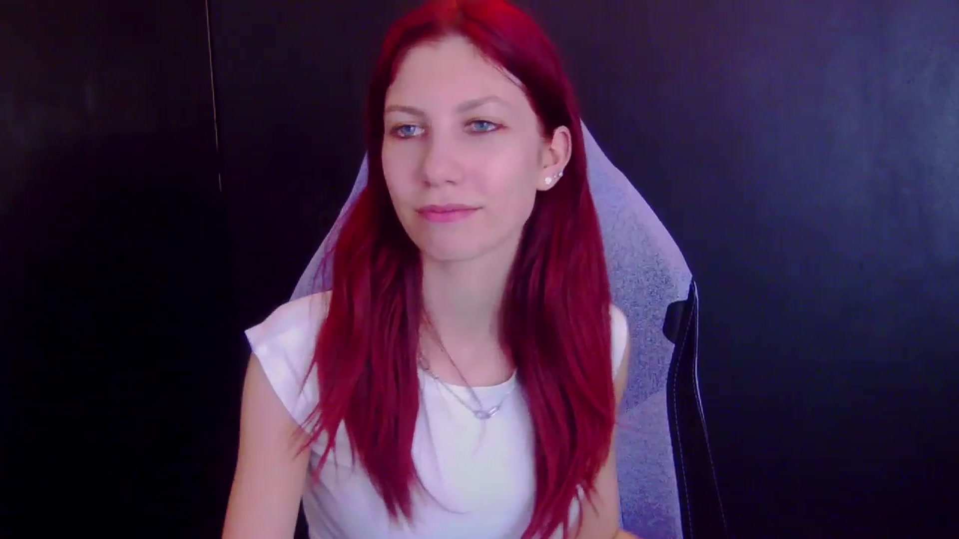 Gallery image thumbnail from Yasemina's myfreecams stream on, 04/16/2026, 05:21 image 13 of 20