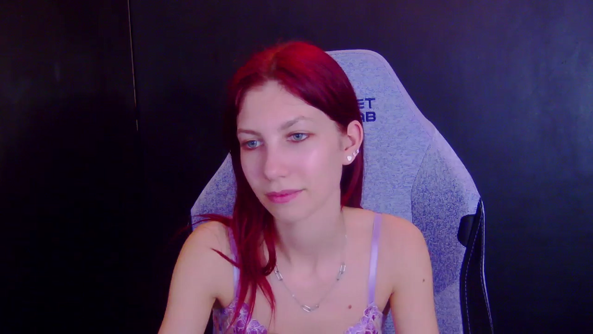 Gallery image thumbnail from Yasemina's myfreecams stream on, 04/16/2026, 05:21 image 6 of 20