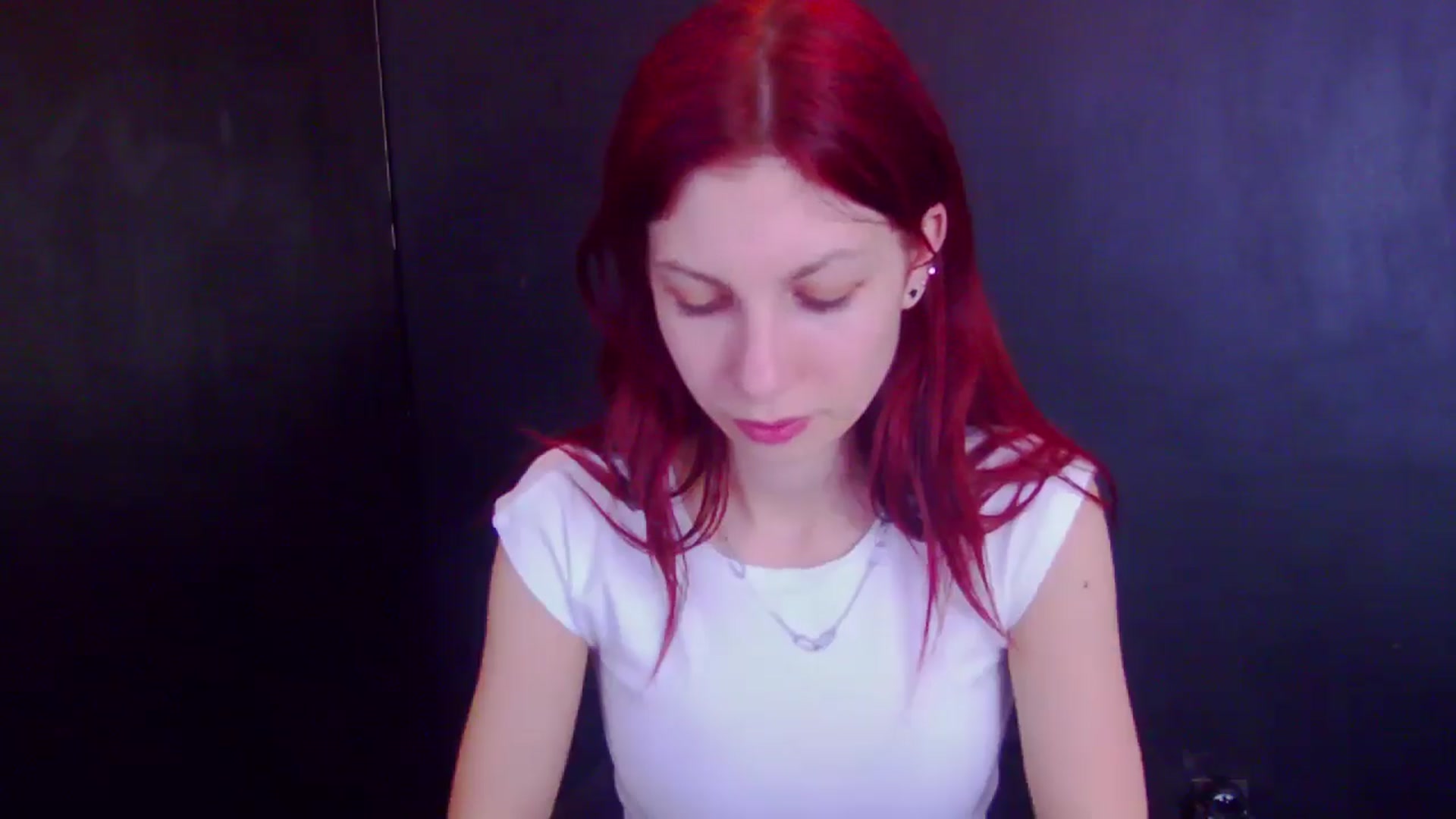 Gallery image thumbnail from Yasemina's myfreecams stream on, 04/16/2026, 05:21 image 16 of 20