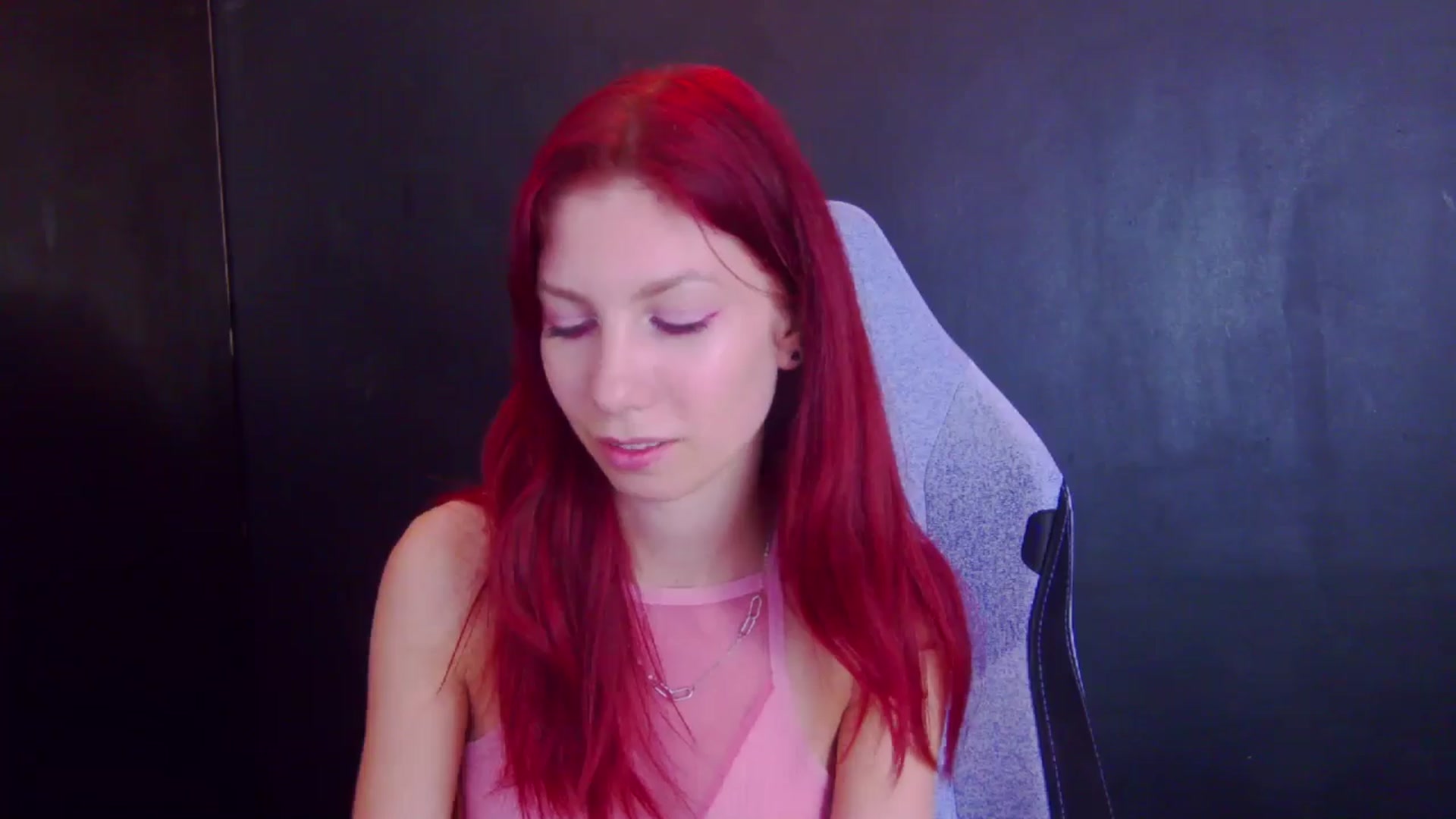 Gallery image thumbnail from Yasemina's myfreecams stream on, 04/16/2026, 22:14 image 12 of 20