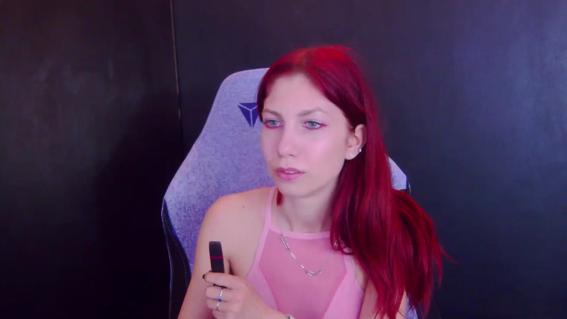 Gallery image thumbnail from Yasemina's myfreecams stream on, 04/17/2026, 02:54 image 7 of 20