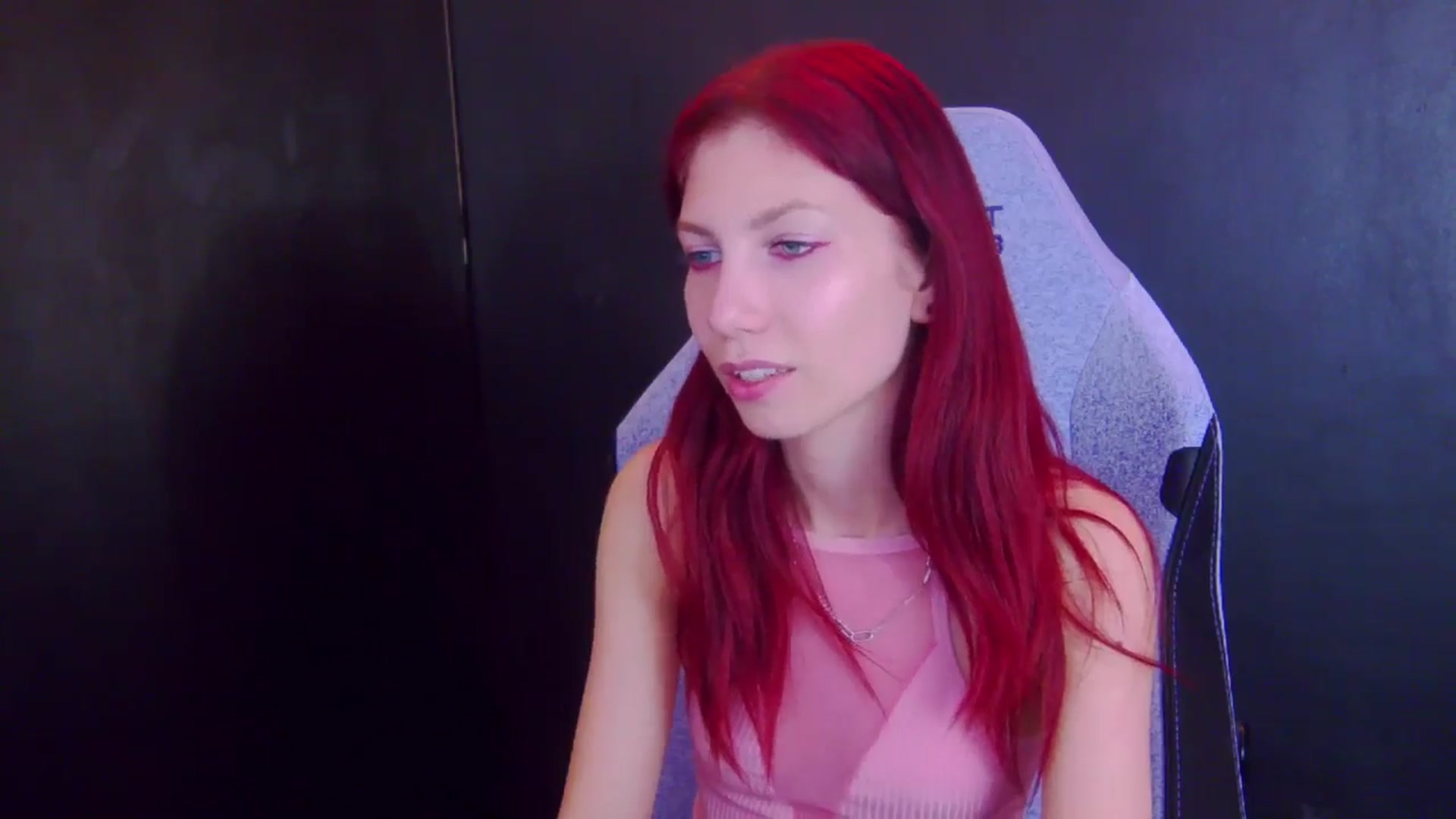 Gallery image thumbnail from Yasemina's myfreecams stream on, 04/17/2026, 02:54 image 15 of 20