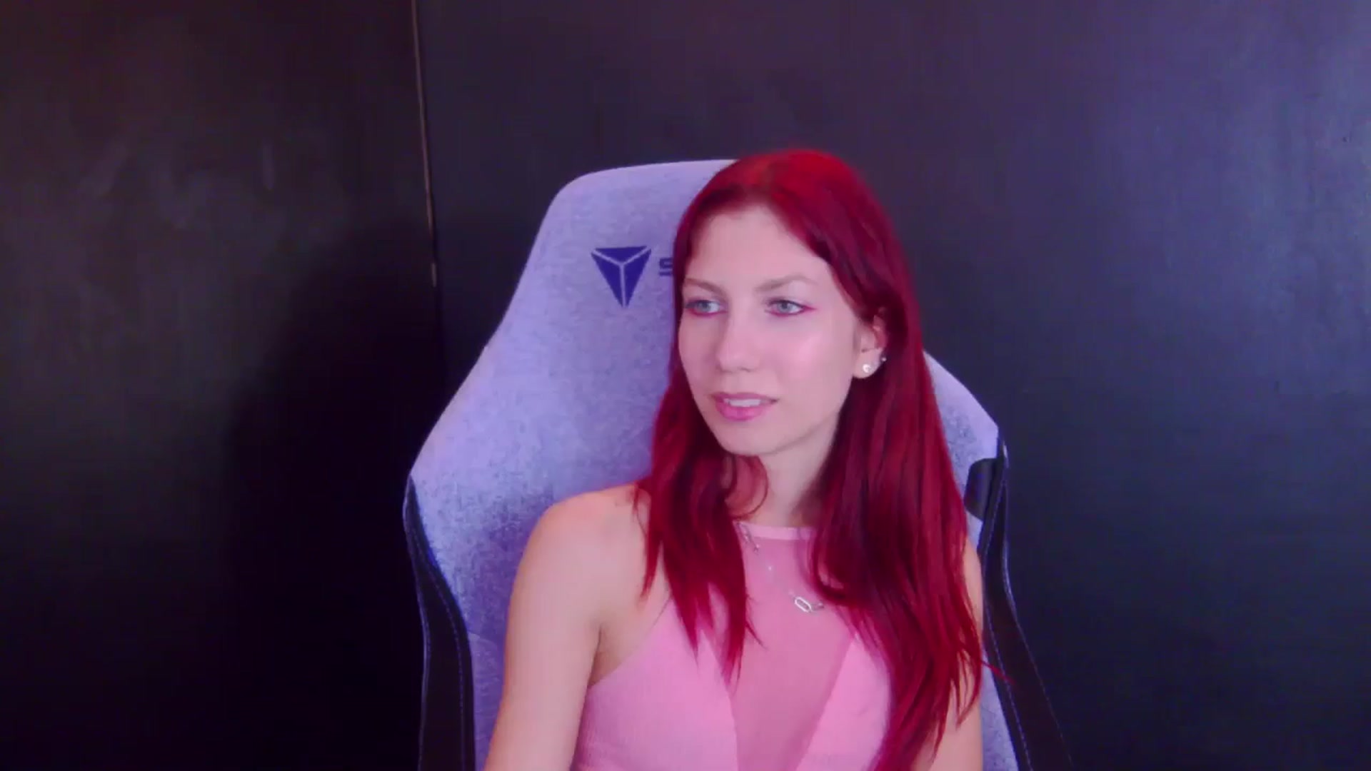 Gallery image thumbnail from Yasemina's myfreecams stream on, 04/17/2026, 02:54 image 9 of 20