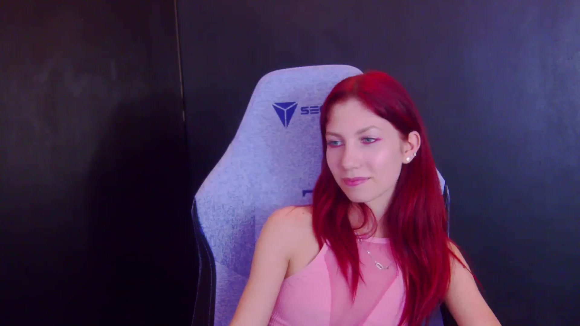 Gallery image thumbnail from Yasemina's myfreecams stream on, 04/17/2026, 02:54 image 10 of 20