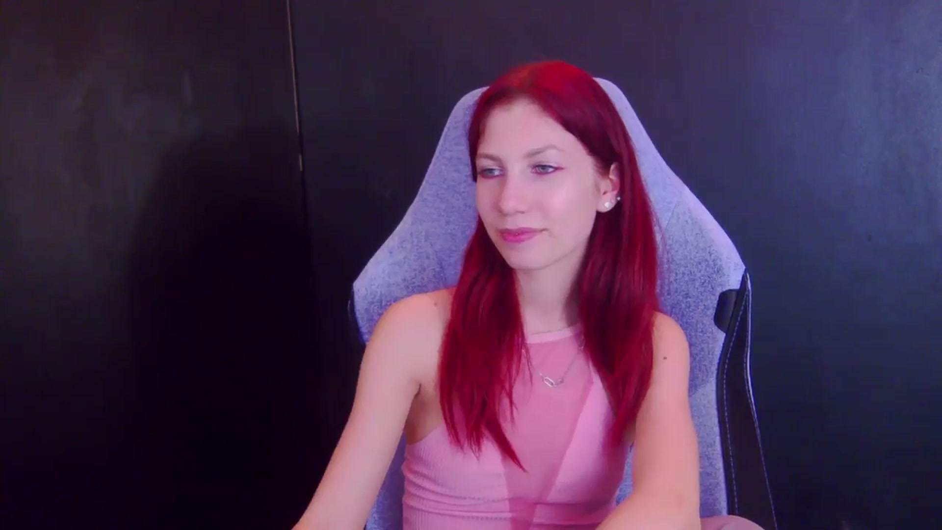 Gallery image thumbnail from Yasemina's myfreecams stream on, 04/17/2026, 04:07 image 10 of 20