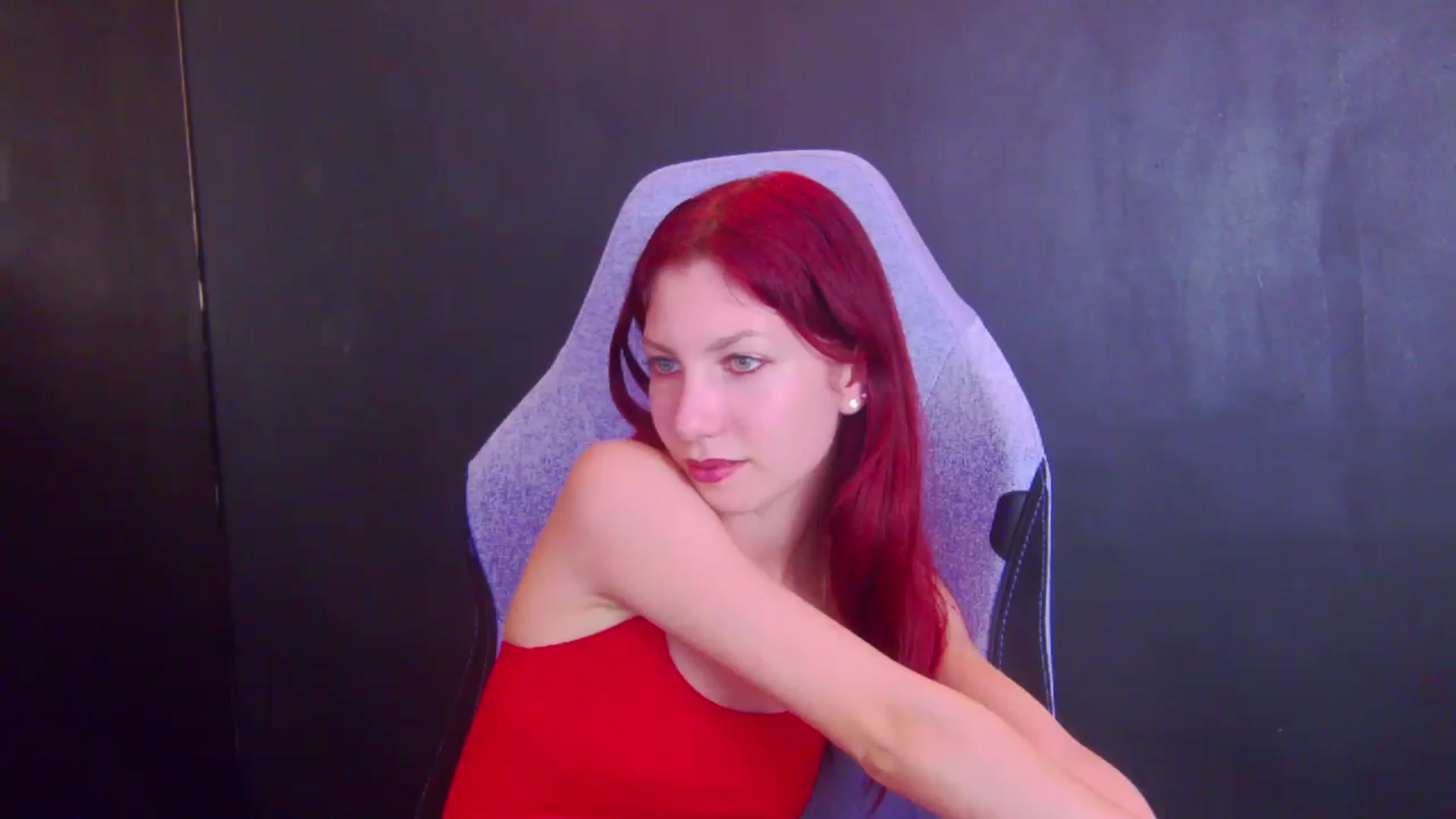 Gallery image thumbnail from Yasemina's myfreecams stream on, 04/18/2026, 24:23 image 6 of 20