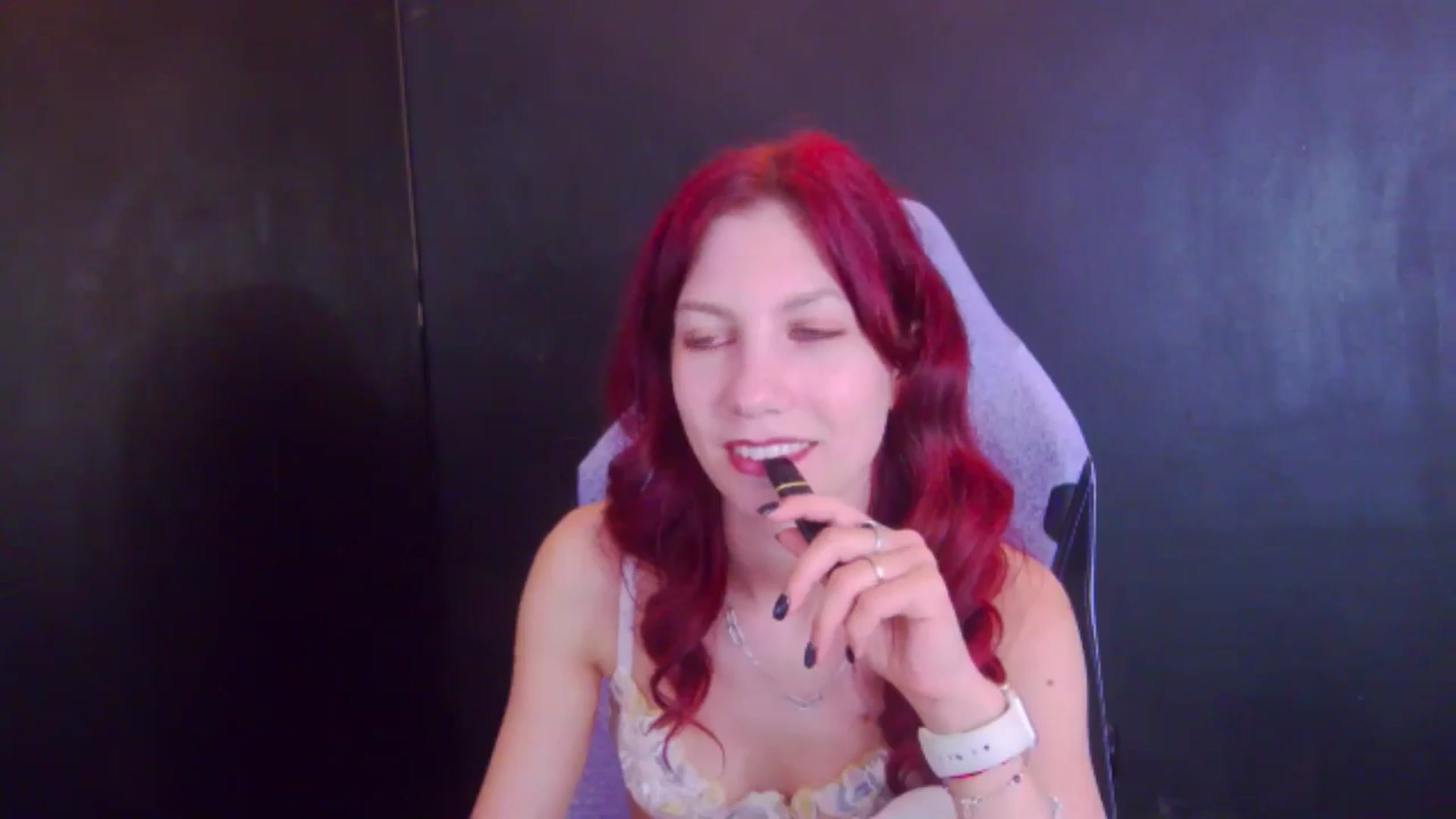 Gallery image thumbnail from Yasemina's myfreecams stream on, 04/20/2026, 22:53 image 12 of 20