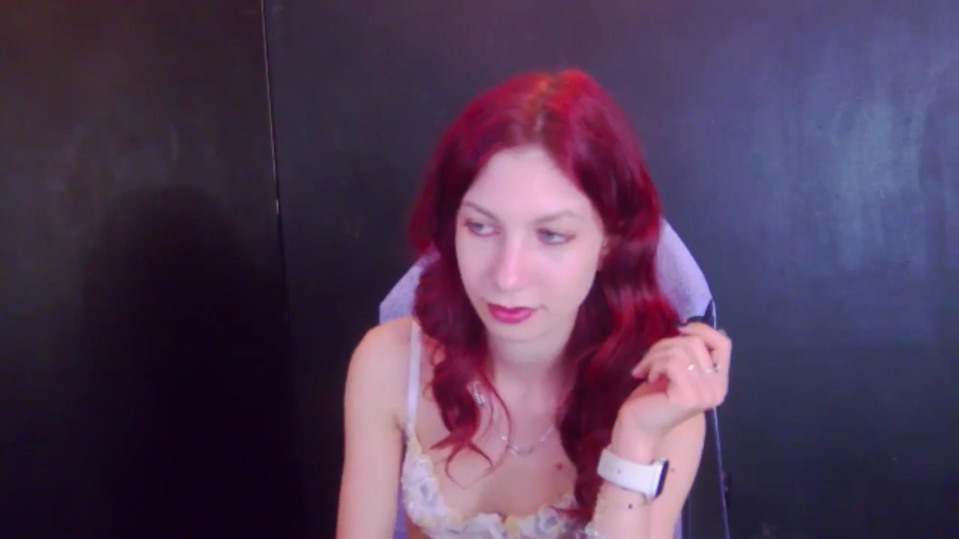 Gallery image thumbnail from Yasemina's myfreecams stream on, 04/20/2026, 22:53 image 6 of 20