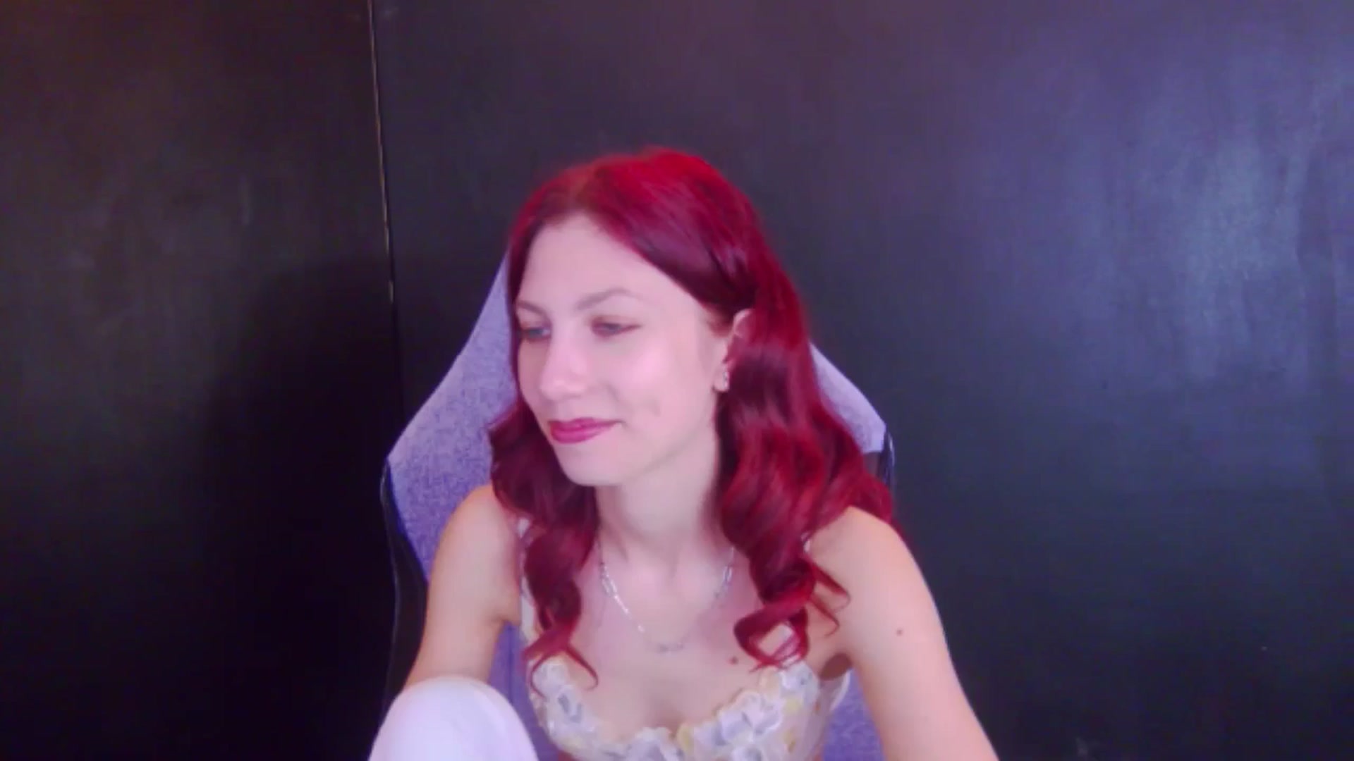 Gallery image thumbnail from Yasemina's myfreecams stream on, 04/20/2026, 22:53 image 1 of 20