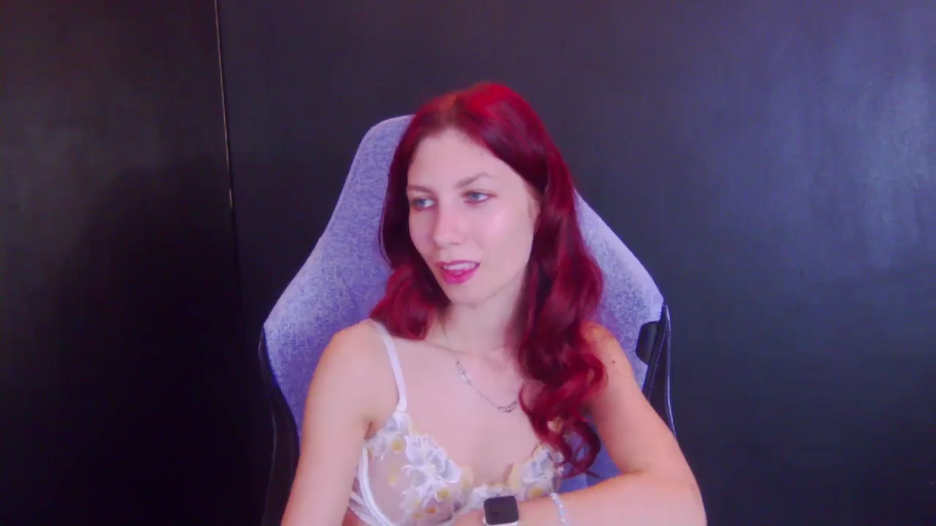 Gallery image thumbnail from Yasemina's myfreecams stream on, 04/21/2026, 03:59 image 9 of 20