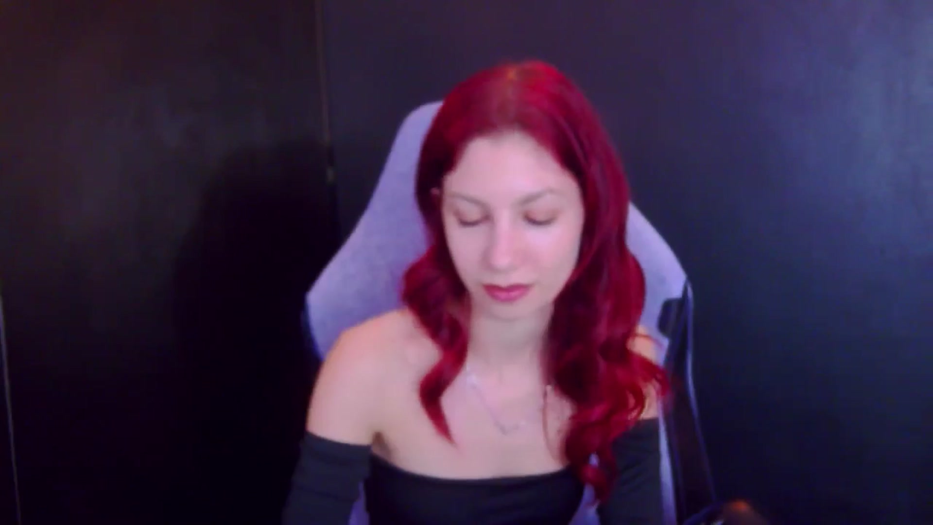 Gallery image thumbnail from Yasemina's myfreecams stream on, 04/22/2026, 23:15 image 19 of 20
