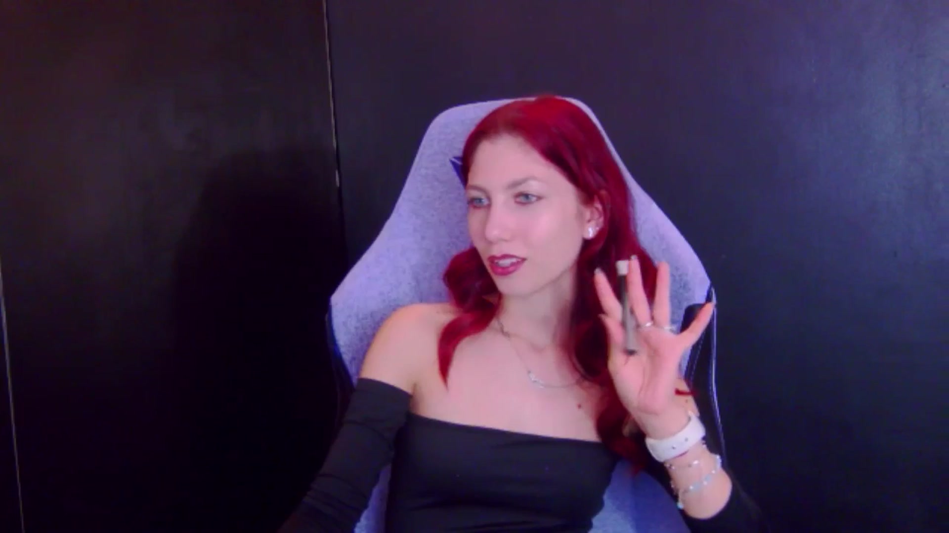 Gallery image thumbnail from Yasemina's myfreecams stream on, 04/22/2026, 23:15 image 15 of 20