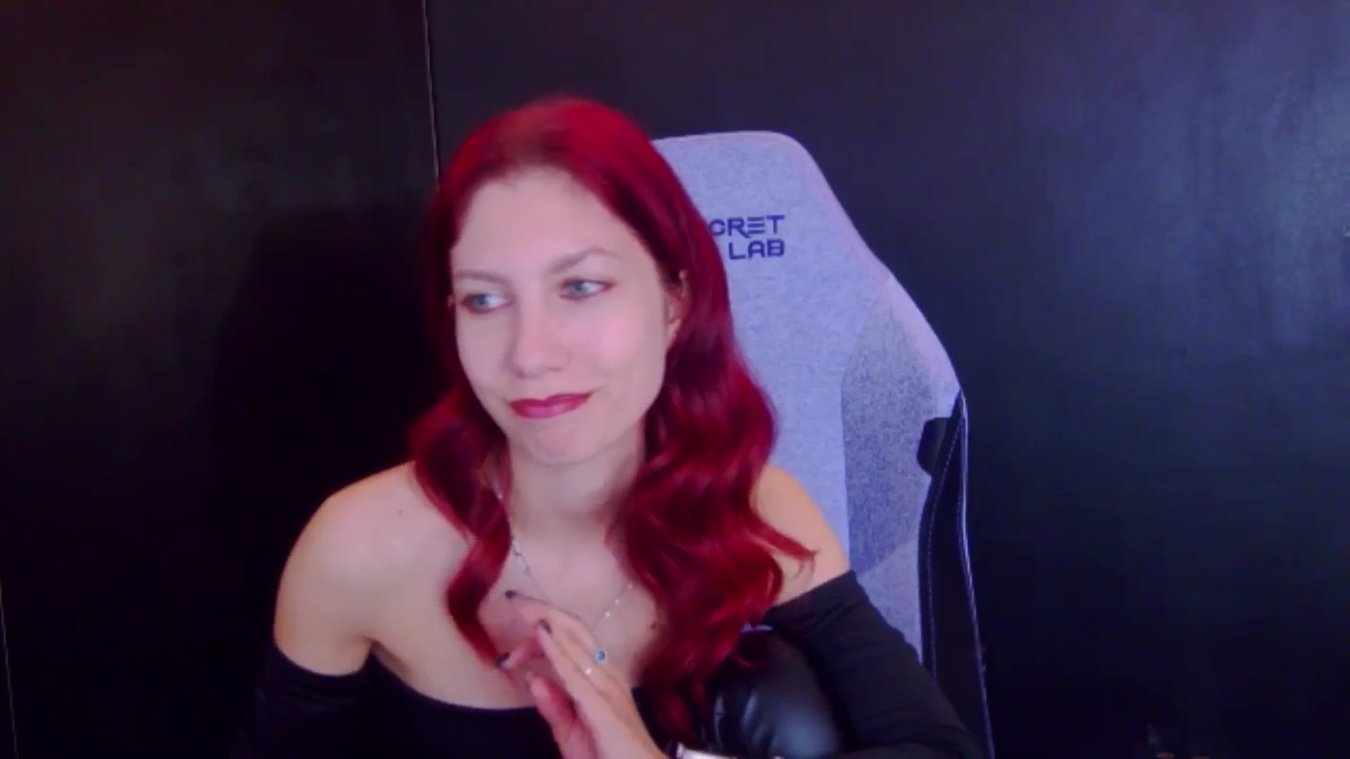Gallery image thumbnail from Yasemina's myfreecams stream on, 04/22/2026, 23:15 image 3 of 20