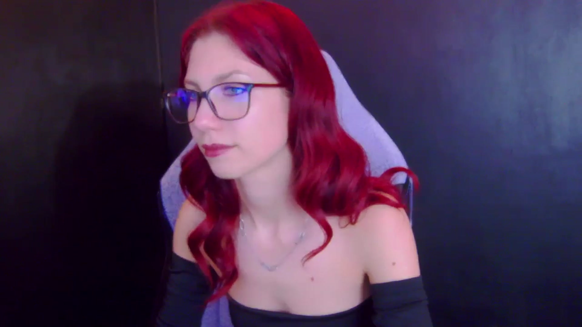 Gallery image thumbnail from Yasemina's myfreecams stream on, 04/23/2026, 03:49 image 8 of 20