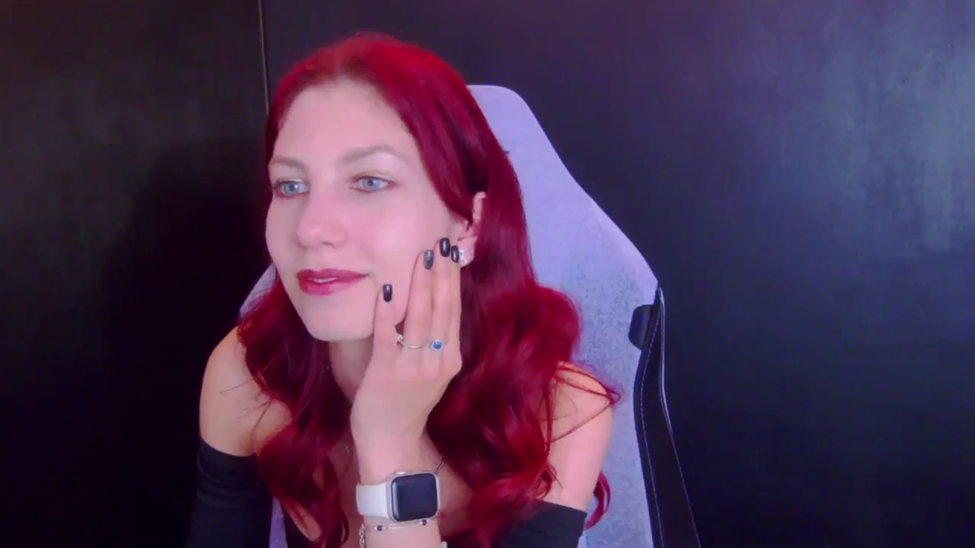 Gallery image thumbnail from Yasemina's myfreecams stream on, 04/23/2026, 03:49 image 13 of 20