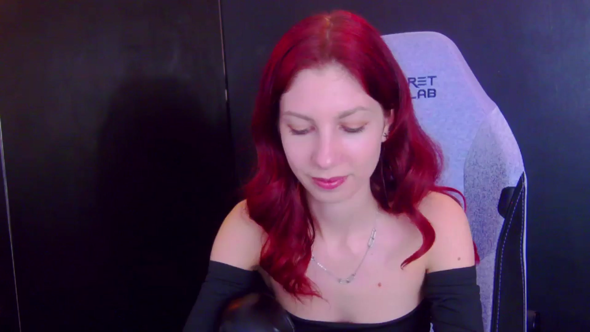 Gallery image thumbnail from Yasemina's myfreecams stream on, 04/23/2026, 06:24 image 15 of 20