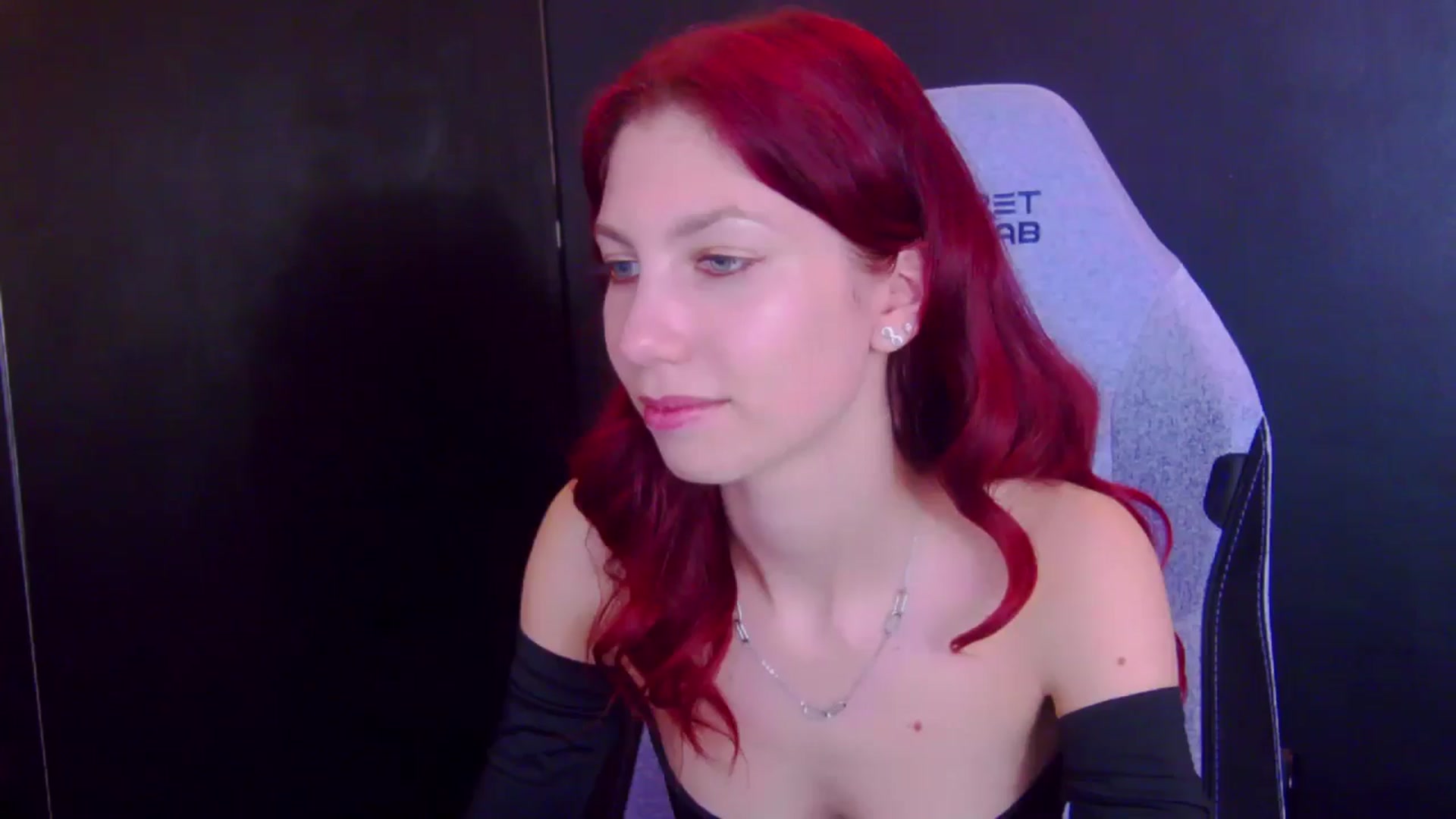 Gallery image thumbnail from Yasemina's myfreecams stream on, 04/23/2026, 06:24 image 12 of 20