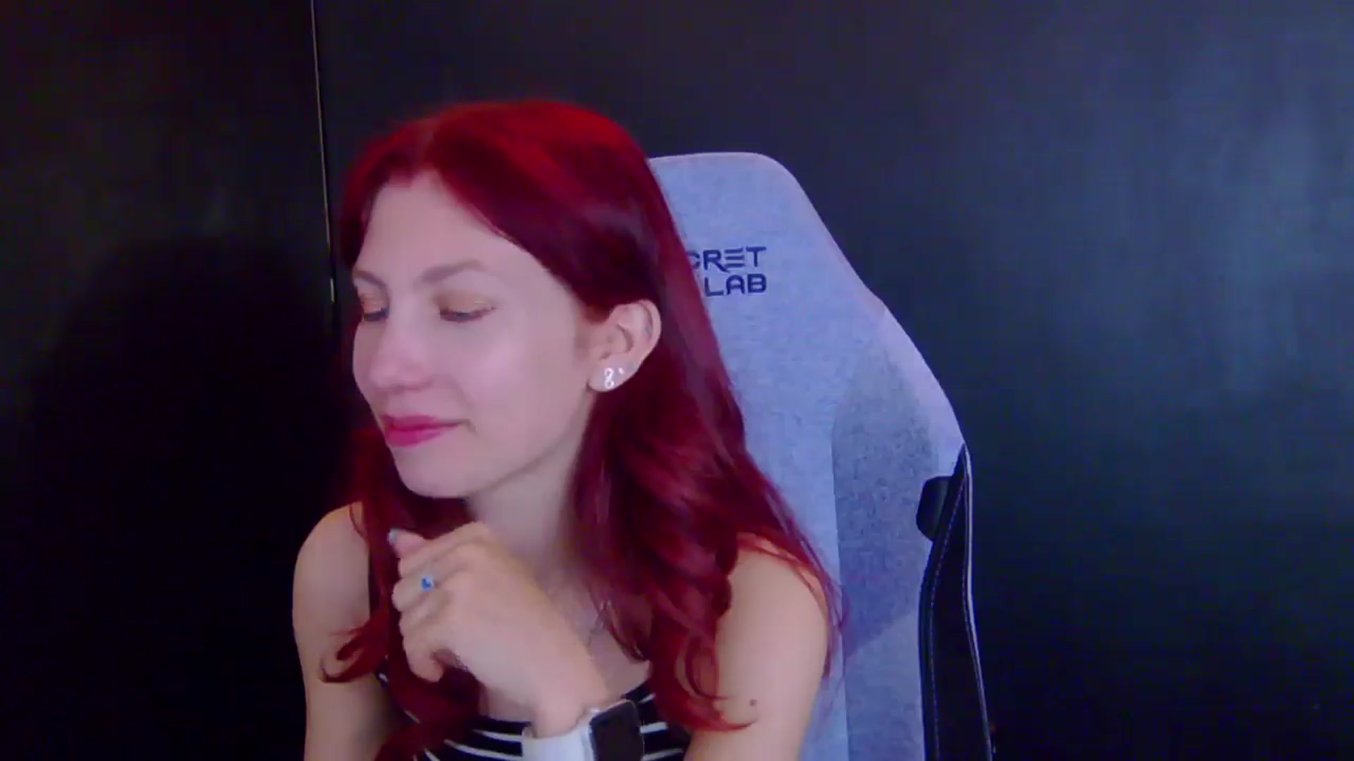 Gallery image thumbnail from Yasemina's myfreecams stream on, 04/27/2026, 01:07 image 2 of 20
