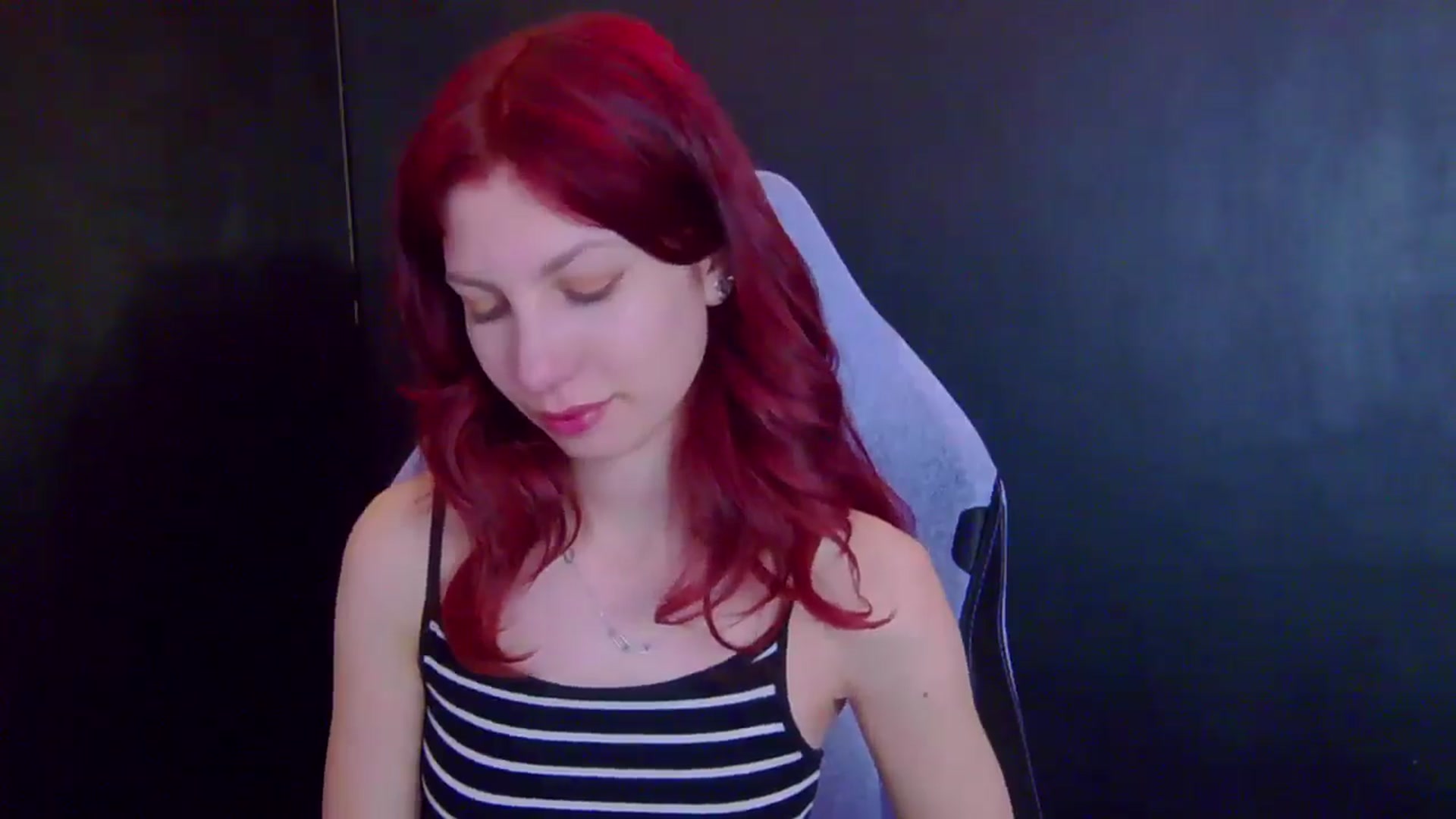 Gallery image thumbnail from Yasemina's myfreecams stream on, 04/27/2026, 01:07 image 5 of 20