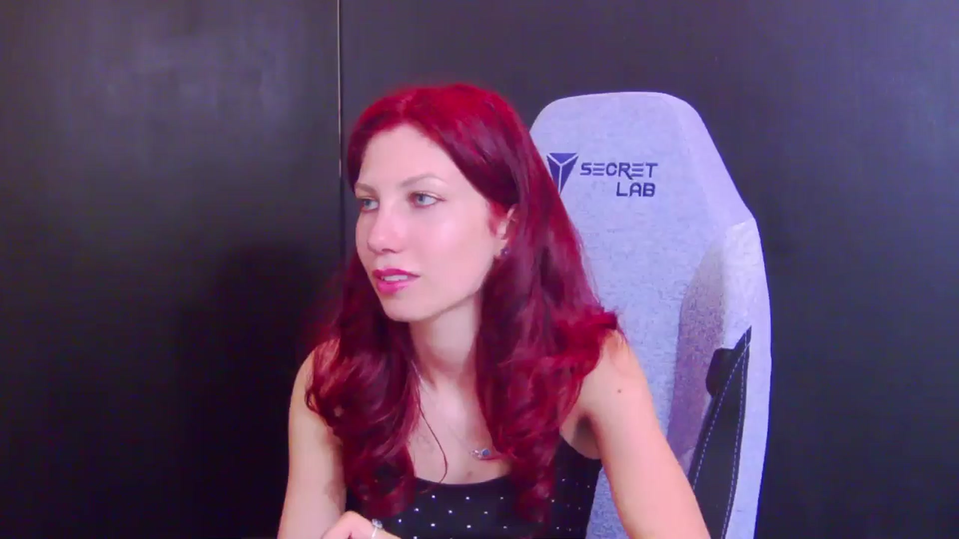 Gallery image thumbnail from Yasemina's myfreecams stream on, 05/05/2026, 24:11 image 13 of 20