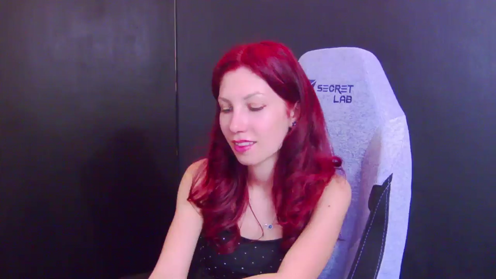 Gallery image thumbnail from Yasemina's myfreecams stream on, 05/05/2026, 24:11 image 14 of 20