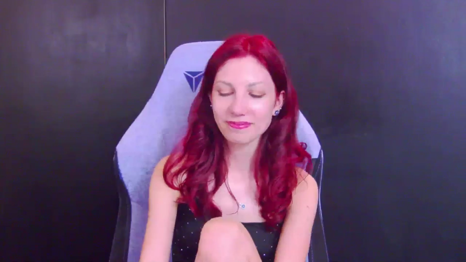 Gallery image thumbnail from Yasemina's myfreecams stream on, 05/05/2026, 24:11 image 3 of 20
