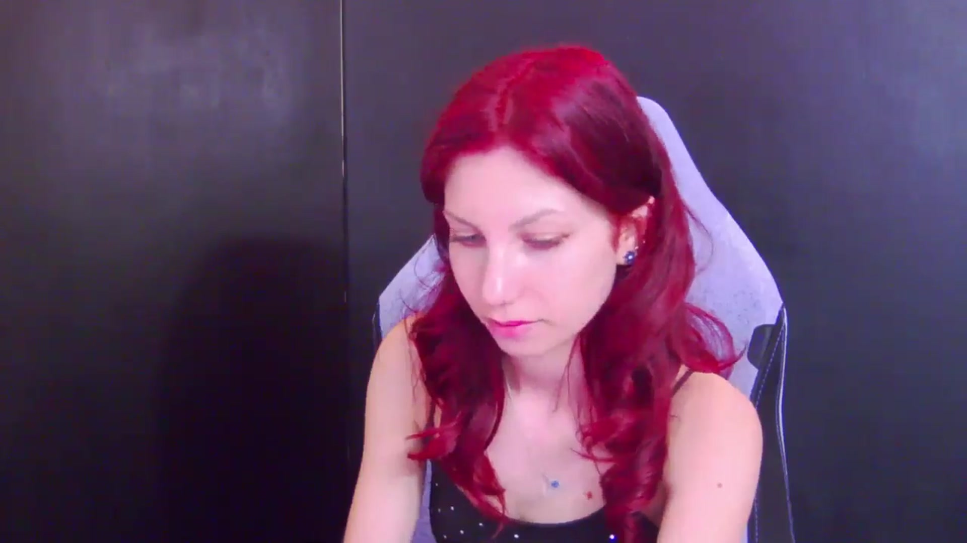 Gallery image thumbnail from Yasemina's myfreecams stream on, 05/05/2026, 04:08 image 14 of 20
