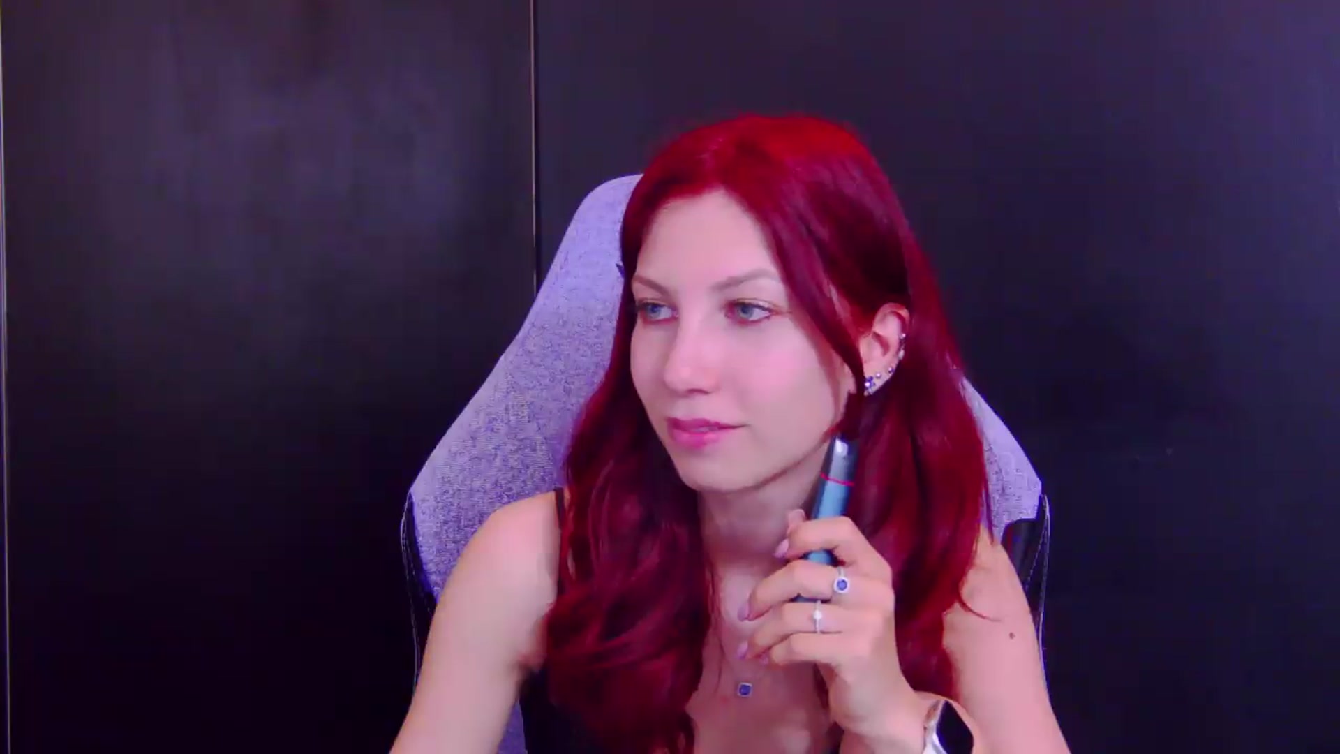 Gallery image thumbnail from Yasemina's myfreecams stream on, 05/05/2026, 23:14 image 11 of 20