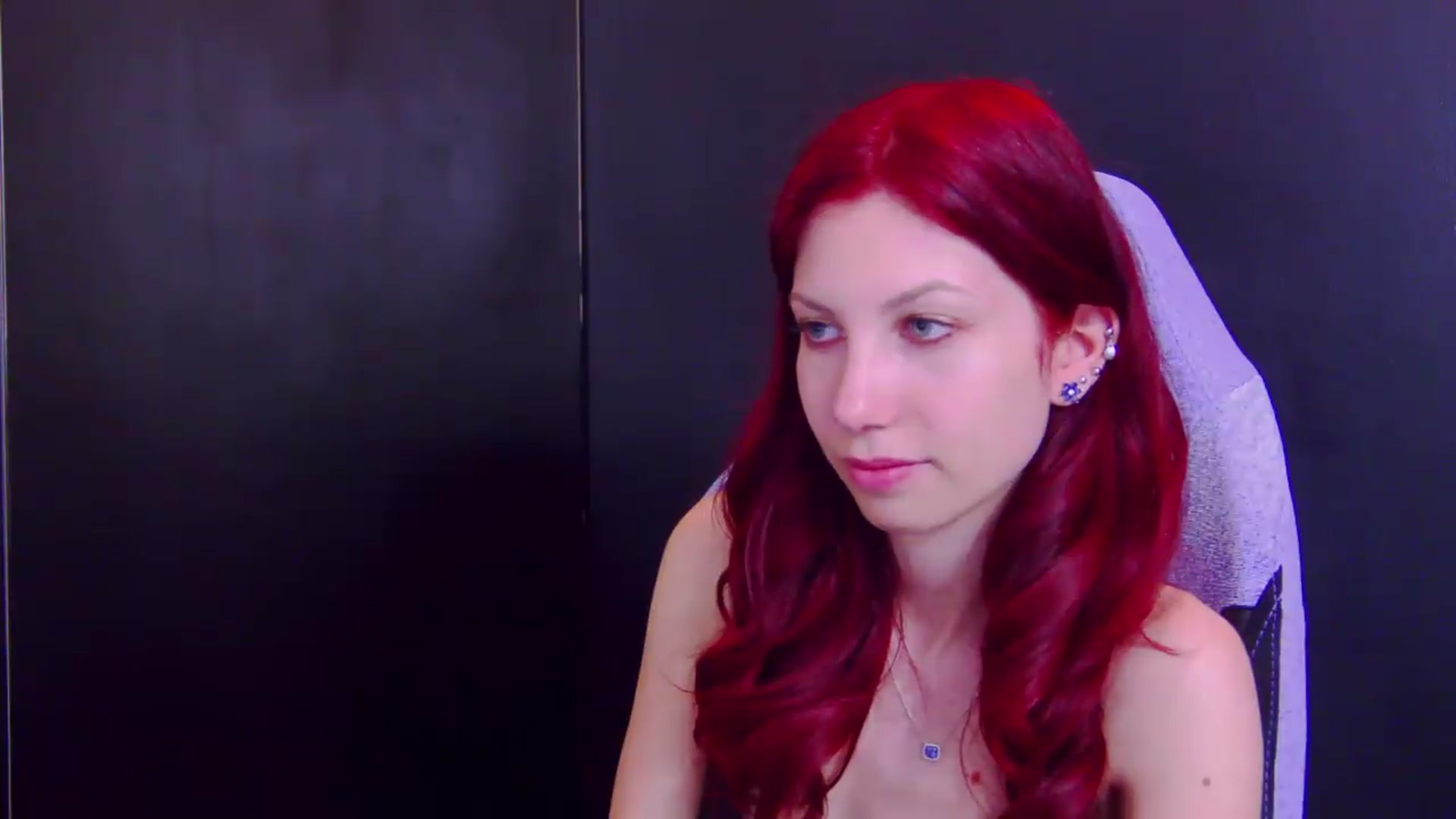 Gallery image thumbnail from Yasemina's myfreecams stream on, 05/05/2026, 23:14 image 9 of 20