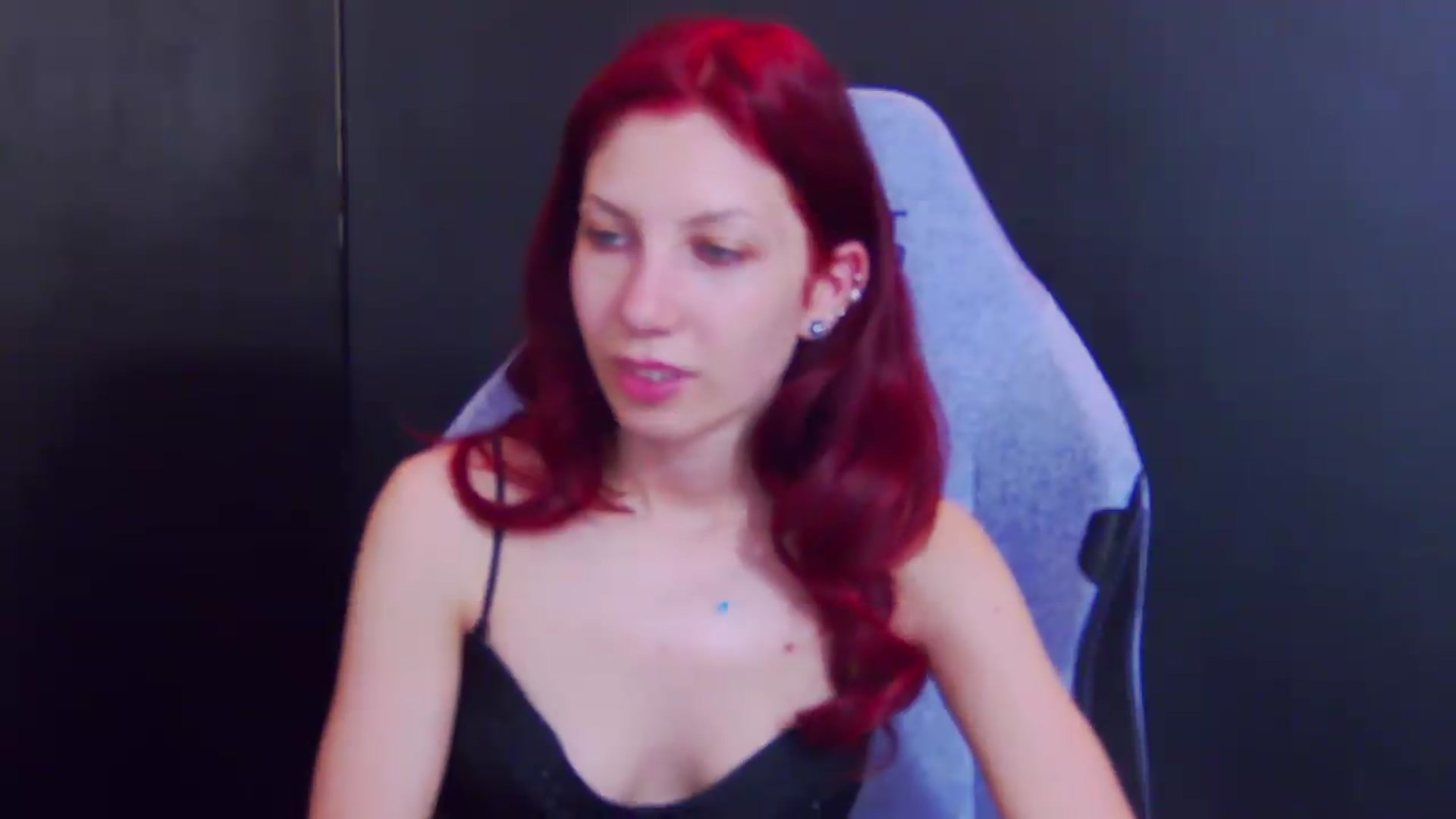 Gallery image thumbnail from Yasemina's myfreecams stream on, 05/06/2026, 01:11 image 18 of 20