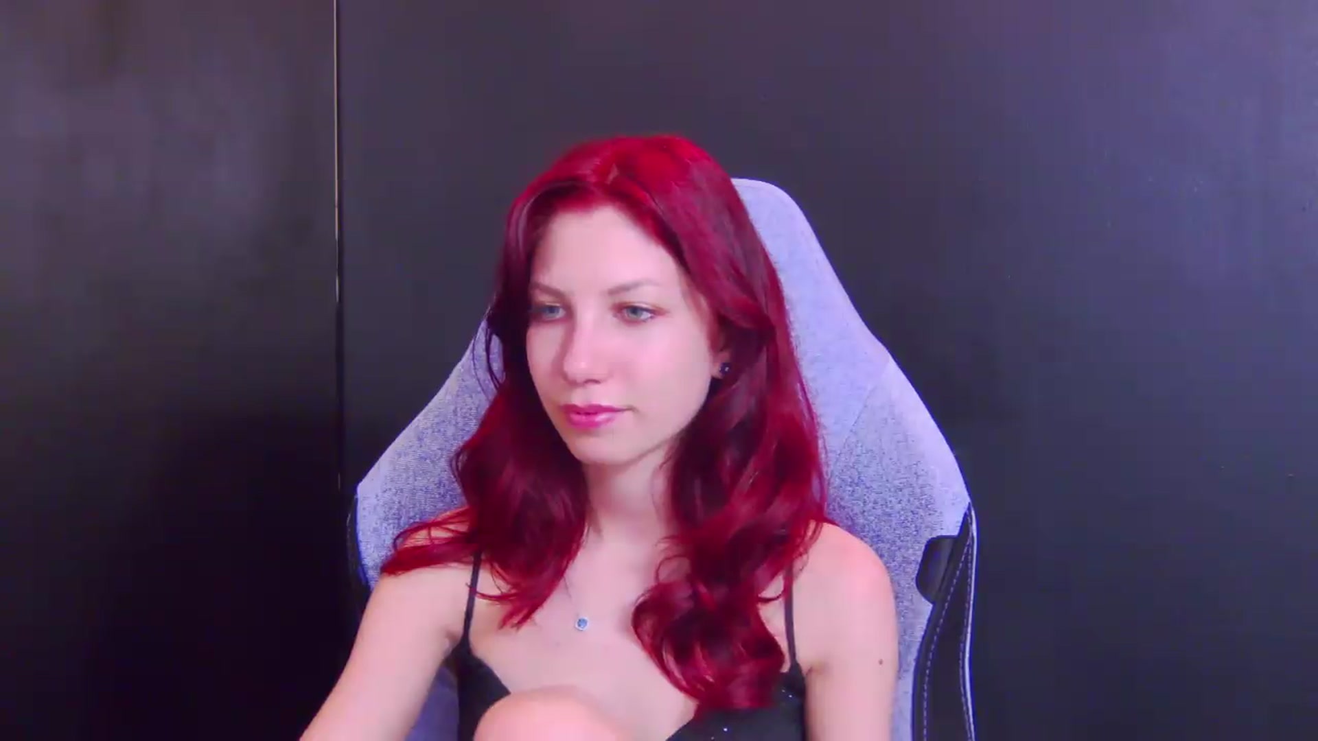 Gallery image thumbnail from Yasemina's myfreecams stream on, 05/06/2026, 01:11 image 13 of 20