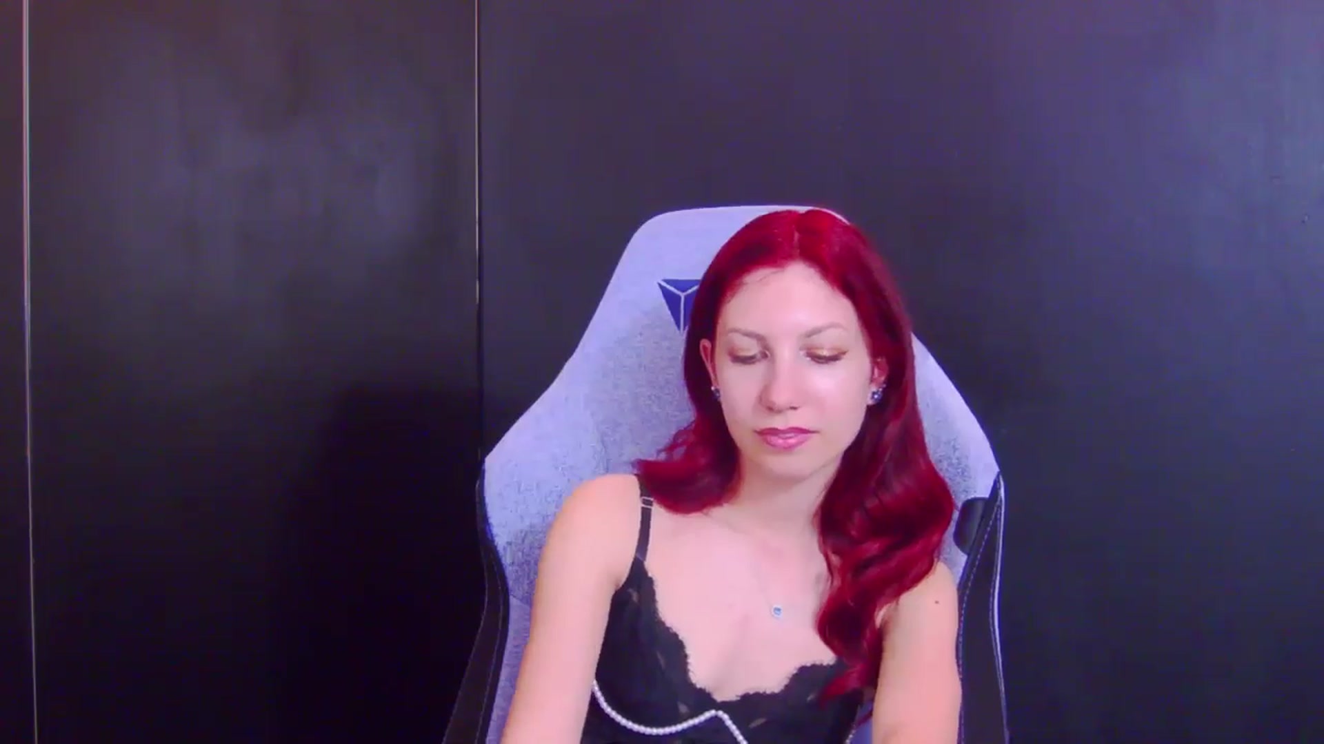 Gallery image thumbnail from Yasemina's myfreecams stream on, 05/06/2026, 22:22 image 9 of 20